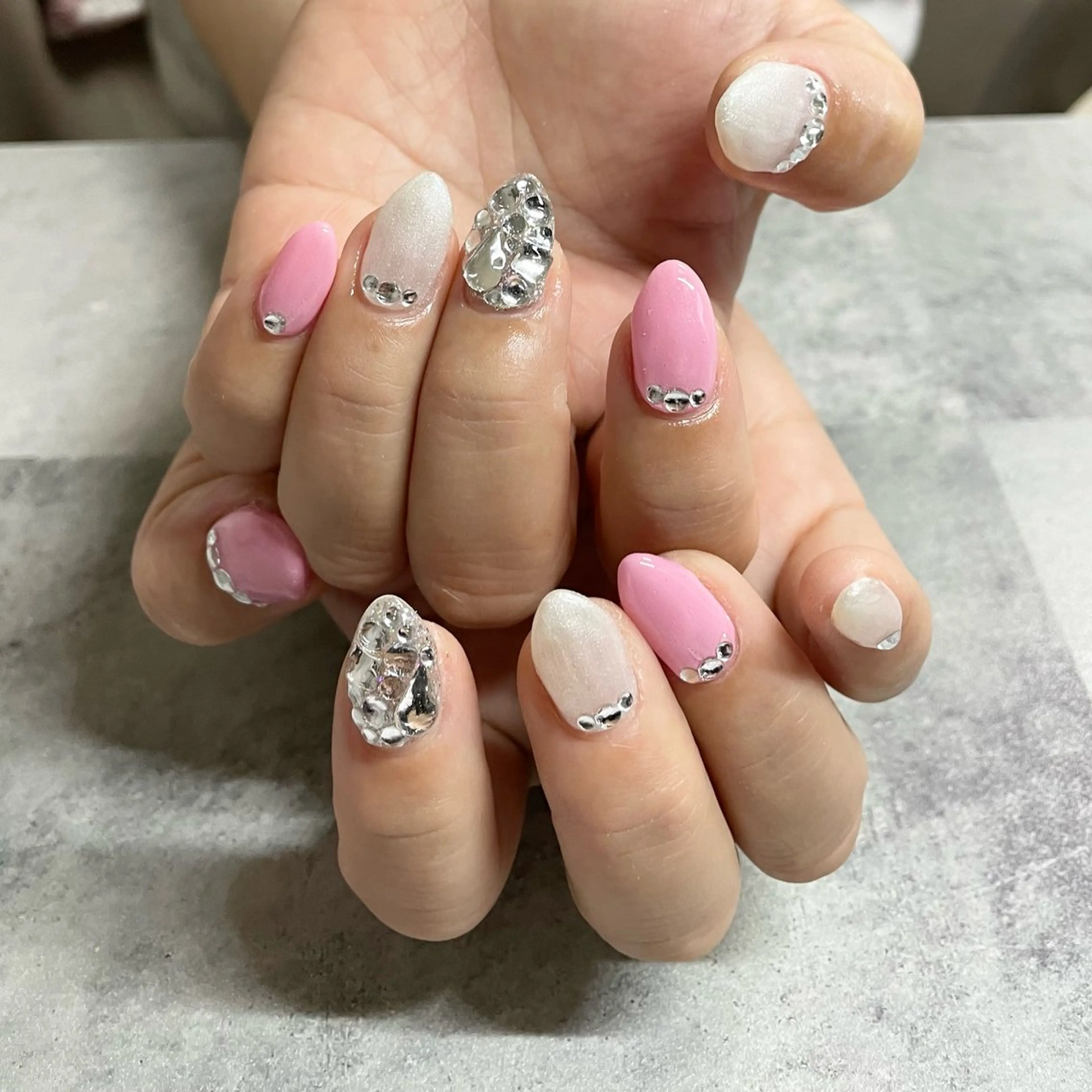 ネイル FELICE ﾌｪﾘｰﾁｪのネイルデザイン