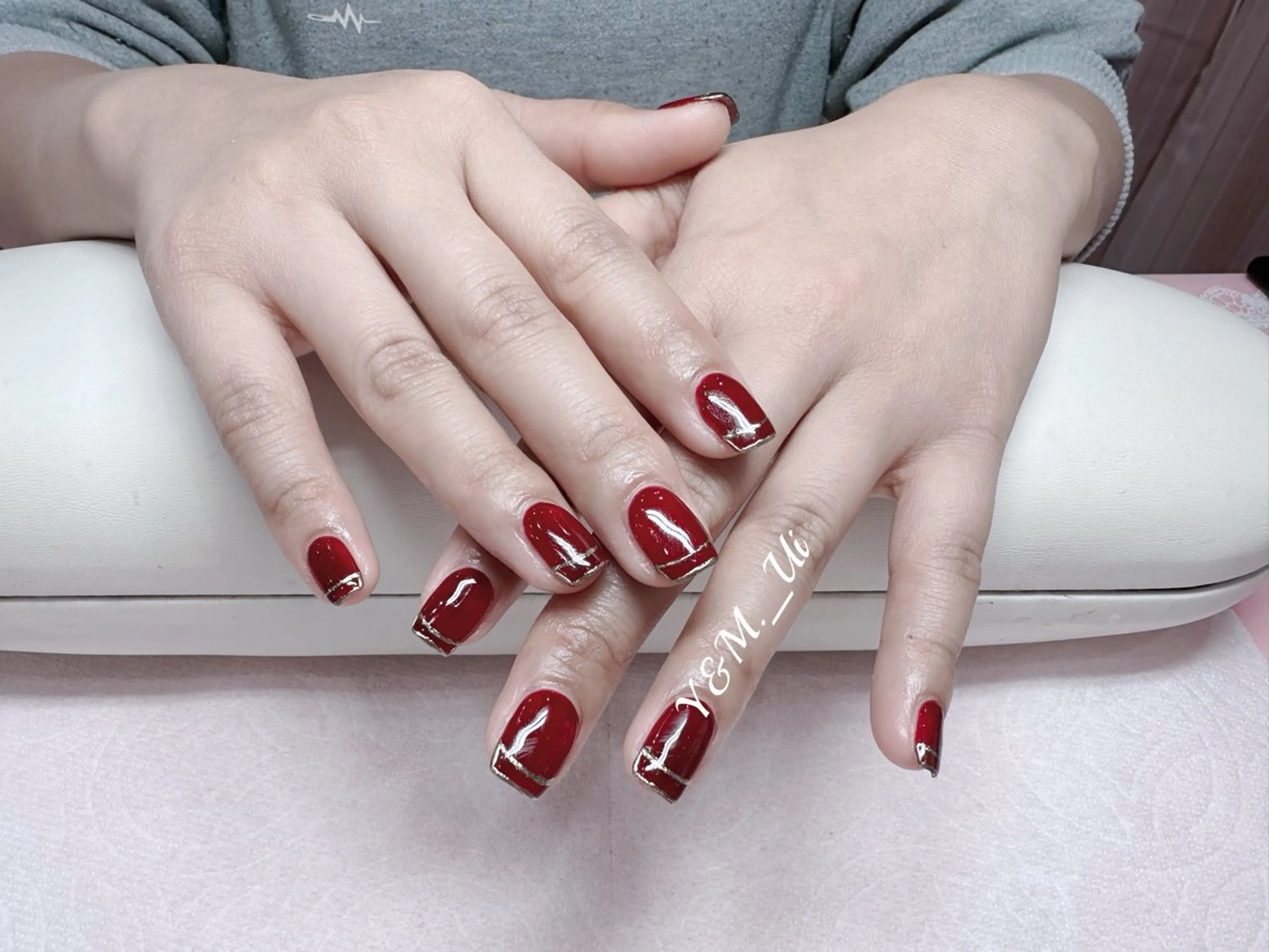 ネイル Ui_Amor (パラジェル)のネイルデザイン