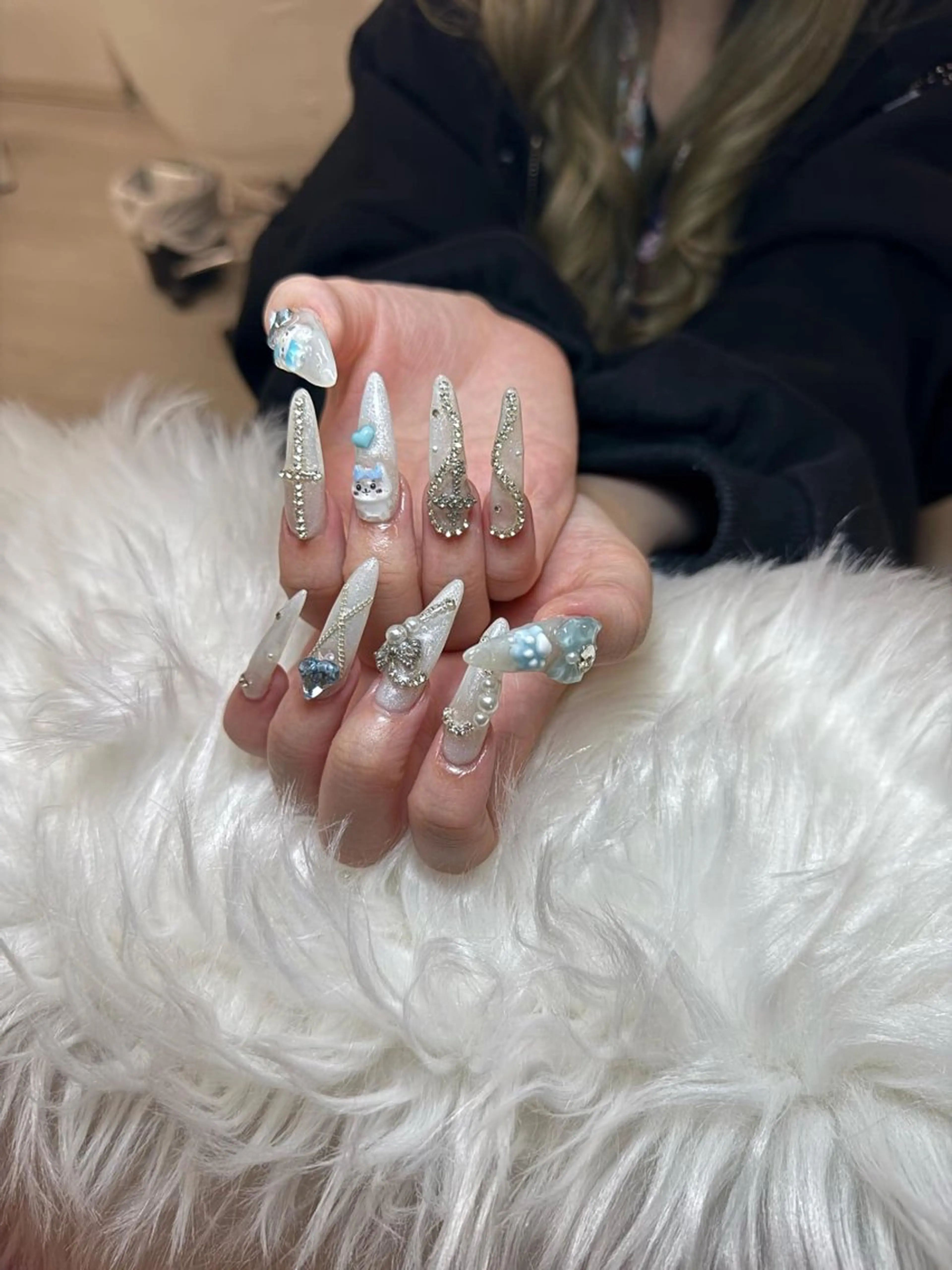 ネイル 持ち込み ネイルチップ 愛 子のネイルデザイン