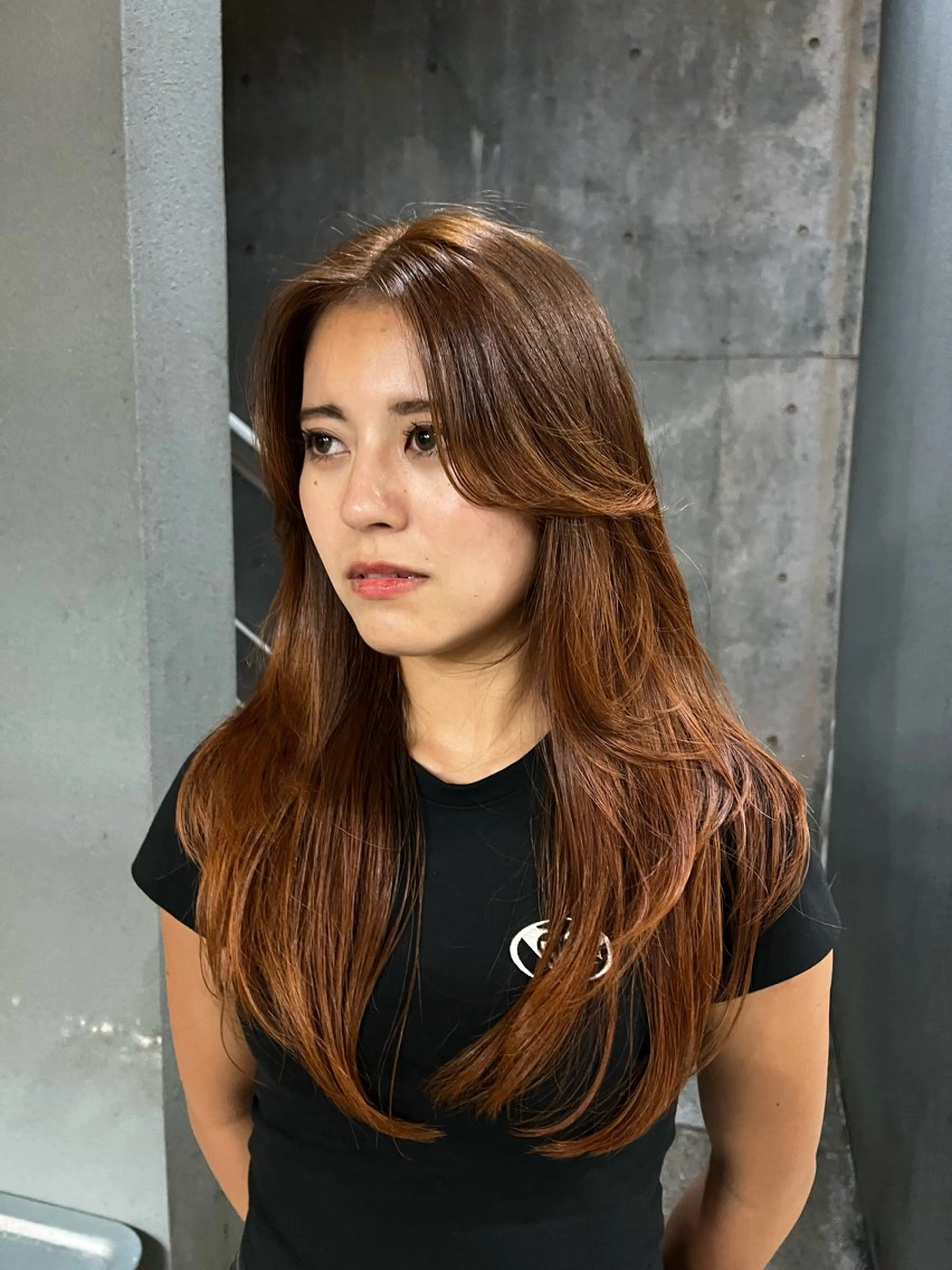 ロング カラー バレイヤージュ レイヤーカット ヘアカラー AOI 　ヘアカラ ー / ブリーチのヘアスタイル