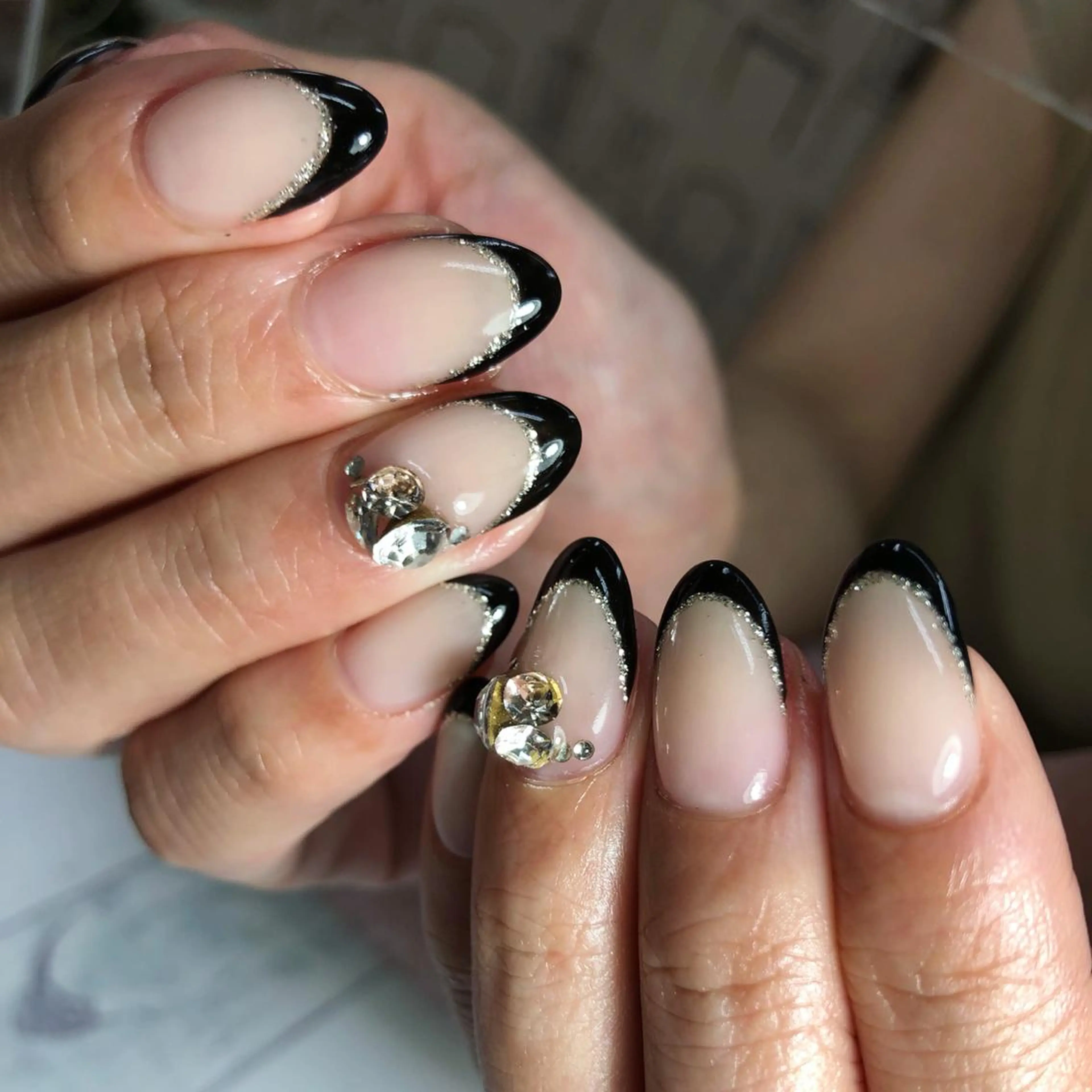 ネイル MAXKELLY スタッフのネイルデザイン