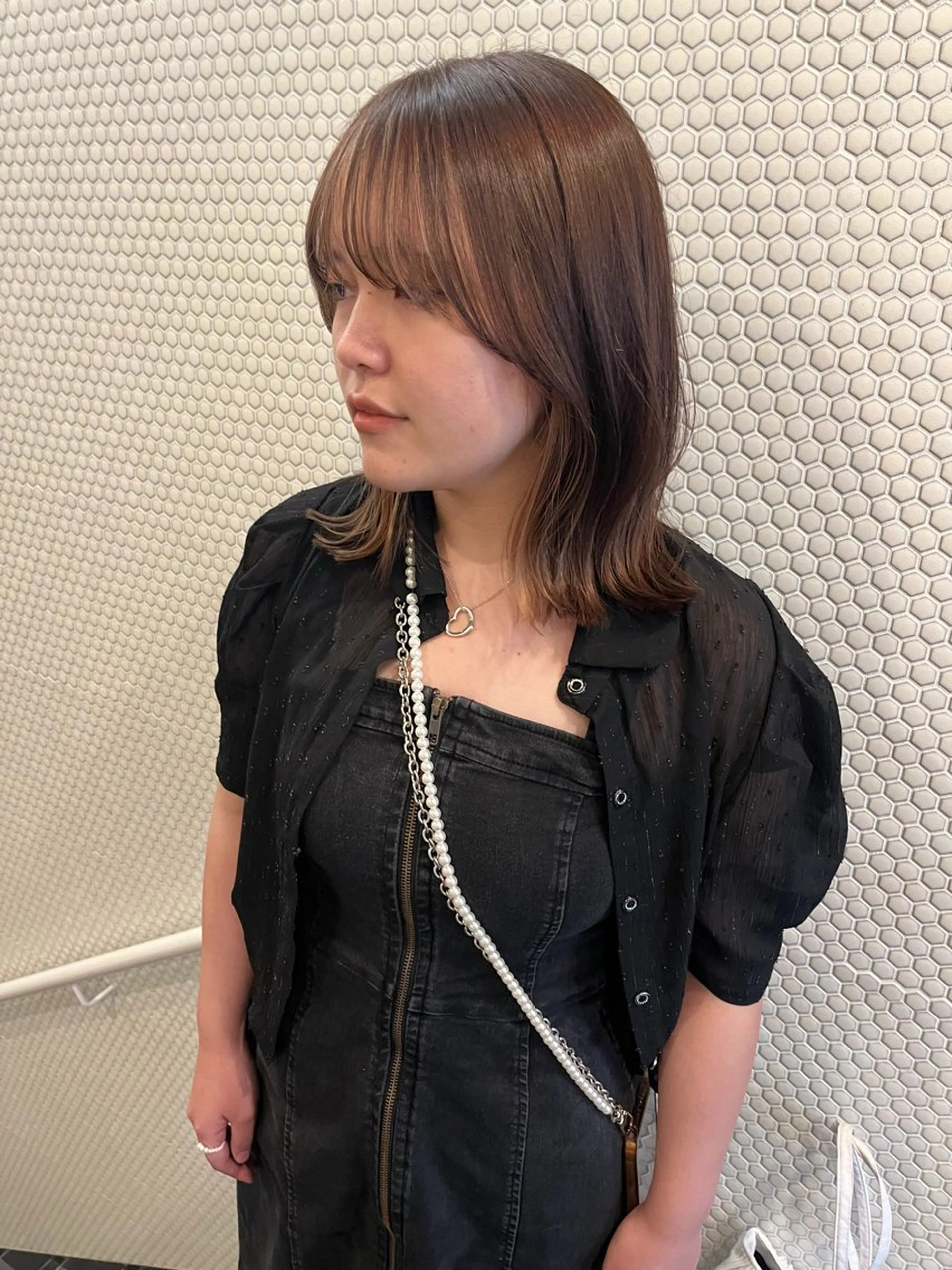 ミディアム カラー カット ヘアカラー トリートメント 髪質改善/レイヤー/ ボブ/磯野史歩のヘアスタイル