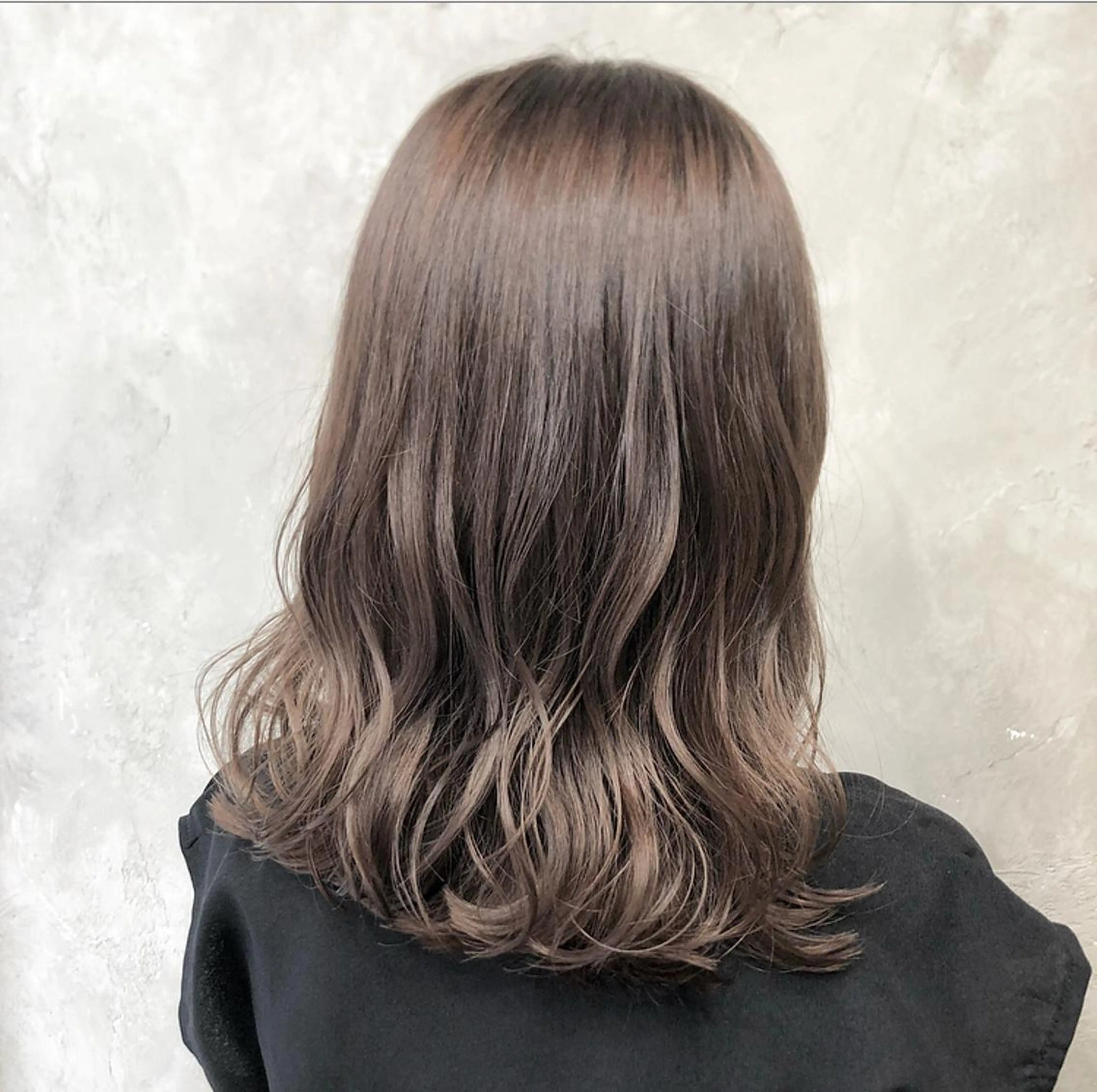 ミディアム カラー パーマ ヘアアレンジ メンズ 艶ピンク*ヘアセット 🌙shioriのヘアスタイル