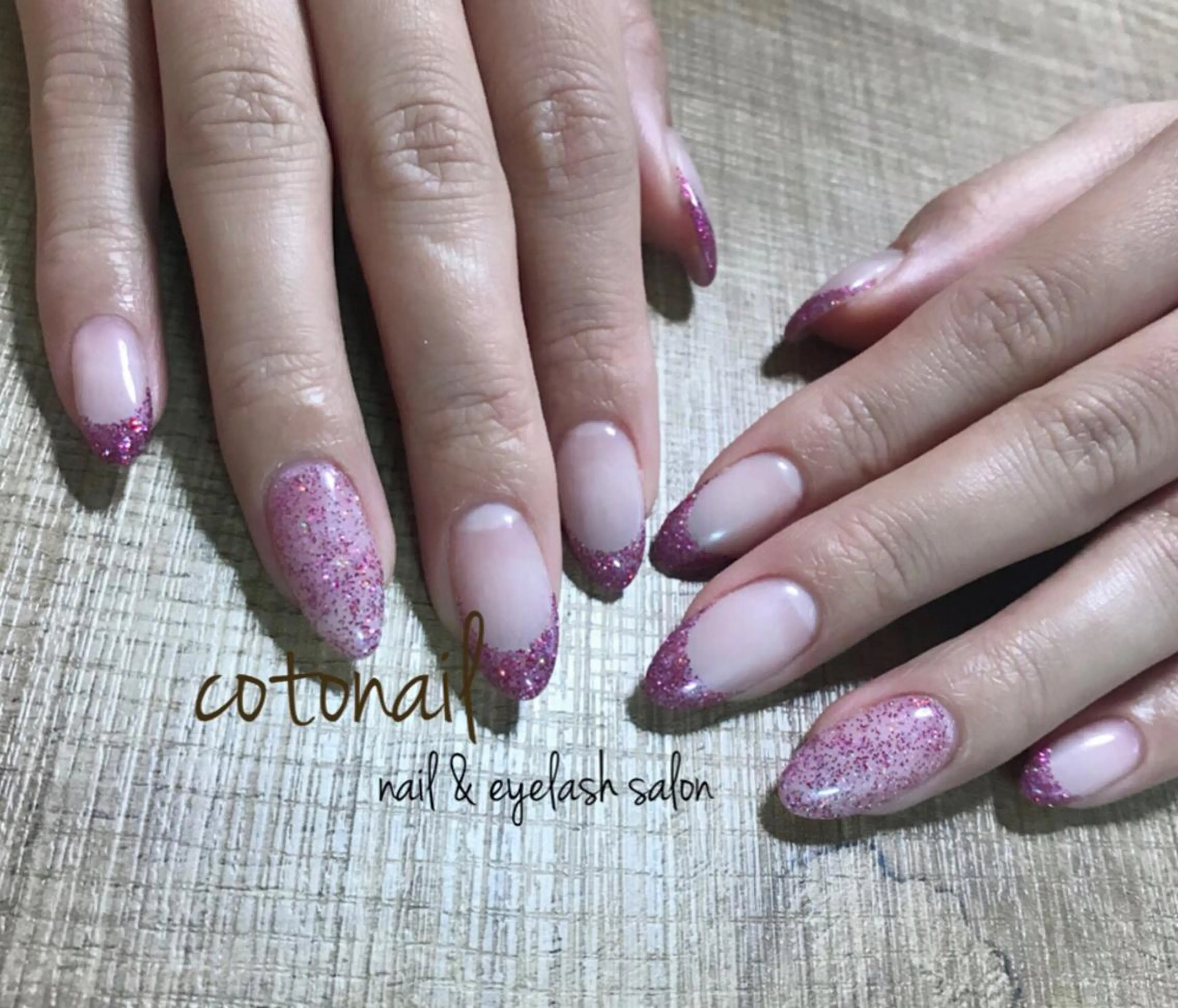 セミロング ネイル アートネイル ハンドネイル ツメトマツゲ .のネイルデザイン