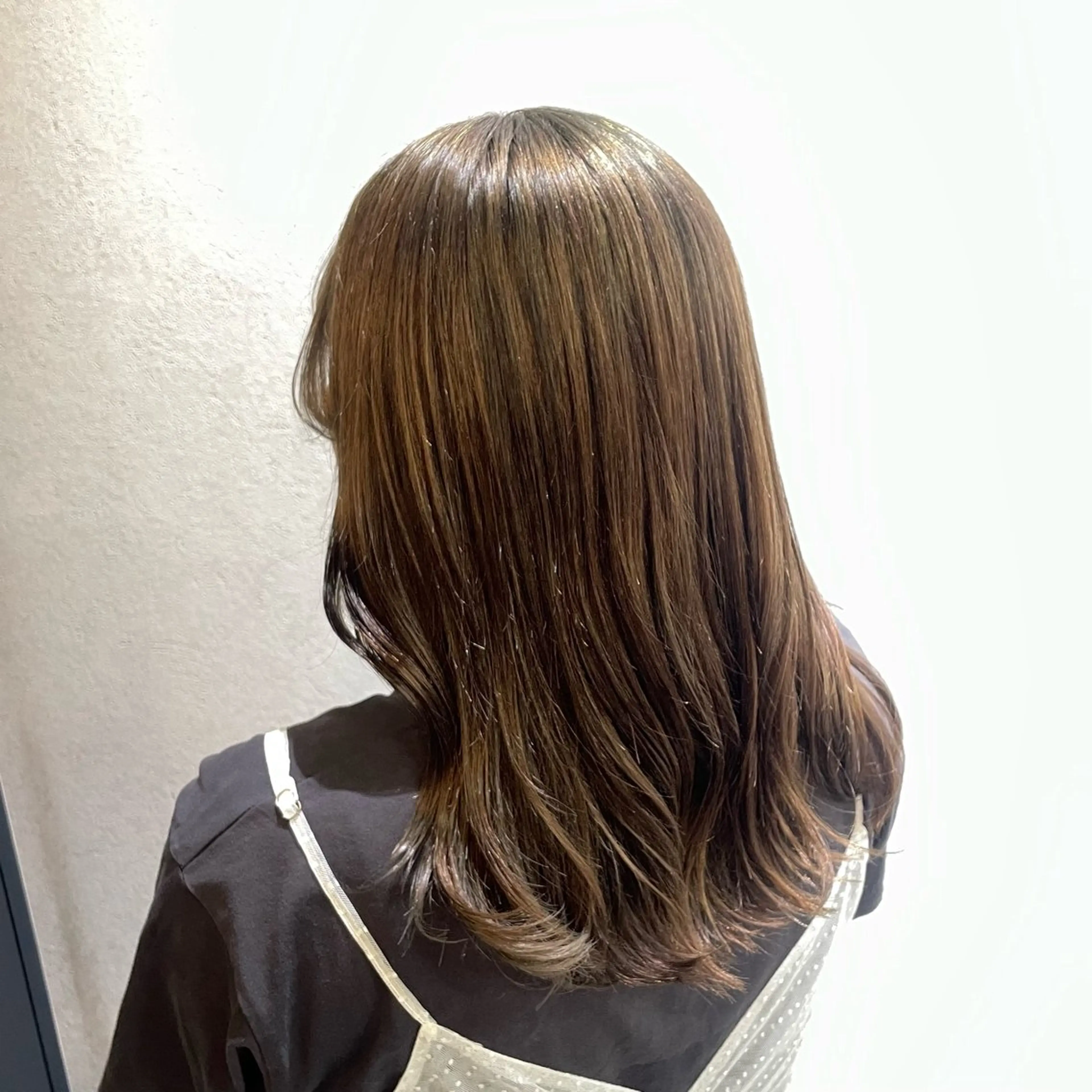 カラー ベージュカラー オリーブベージュ ヘアカラー トリートメント 艶カラー🪡髪質改善 アレンジ🎀airiのヘアスタイル