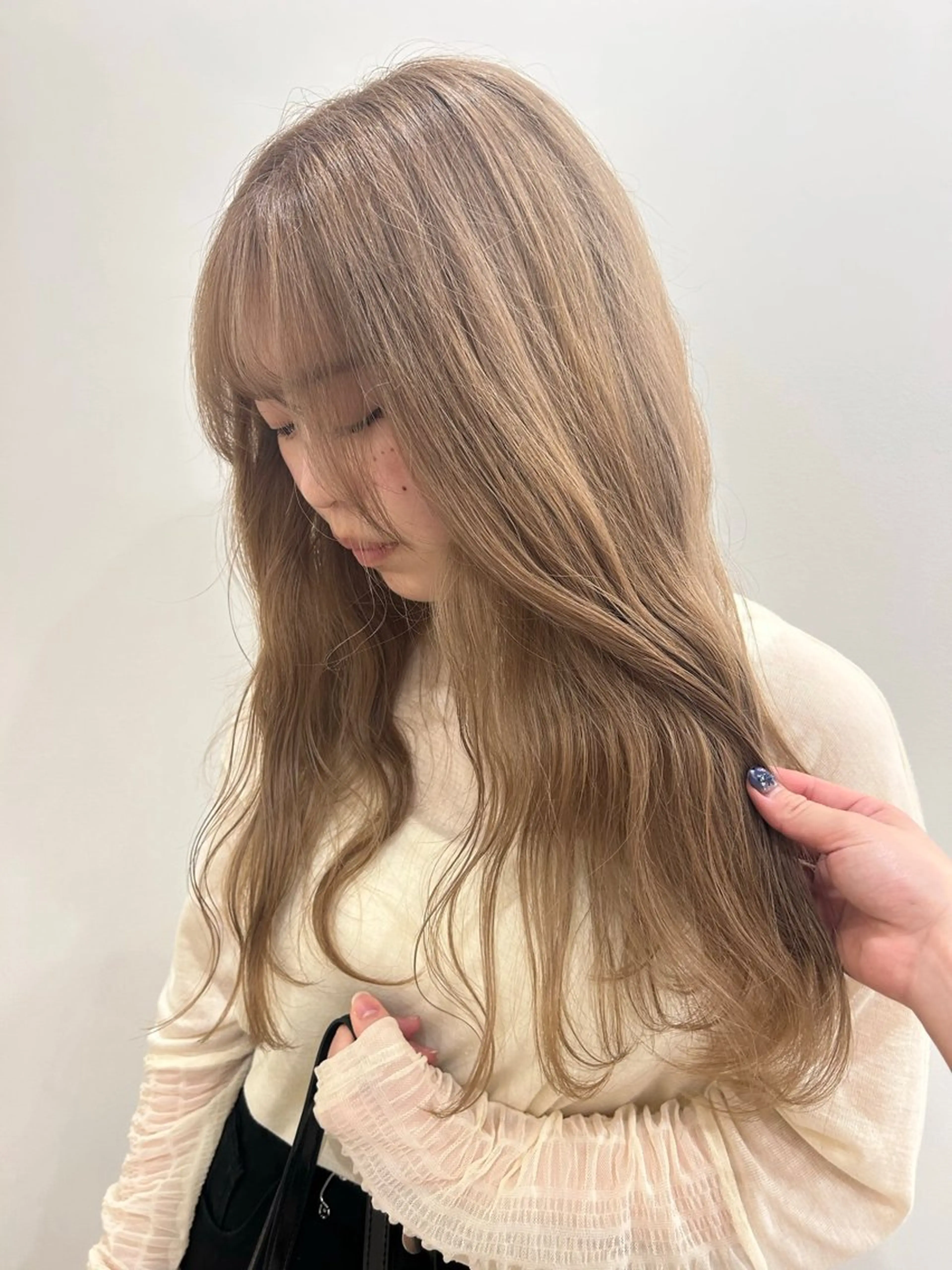 ロング ヘアカラー hair&eye🎀 /momoKaのヘアスタイル