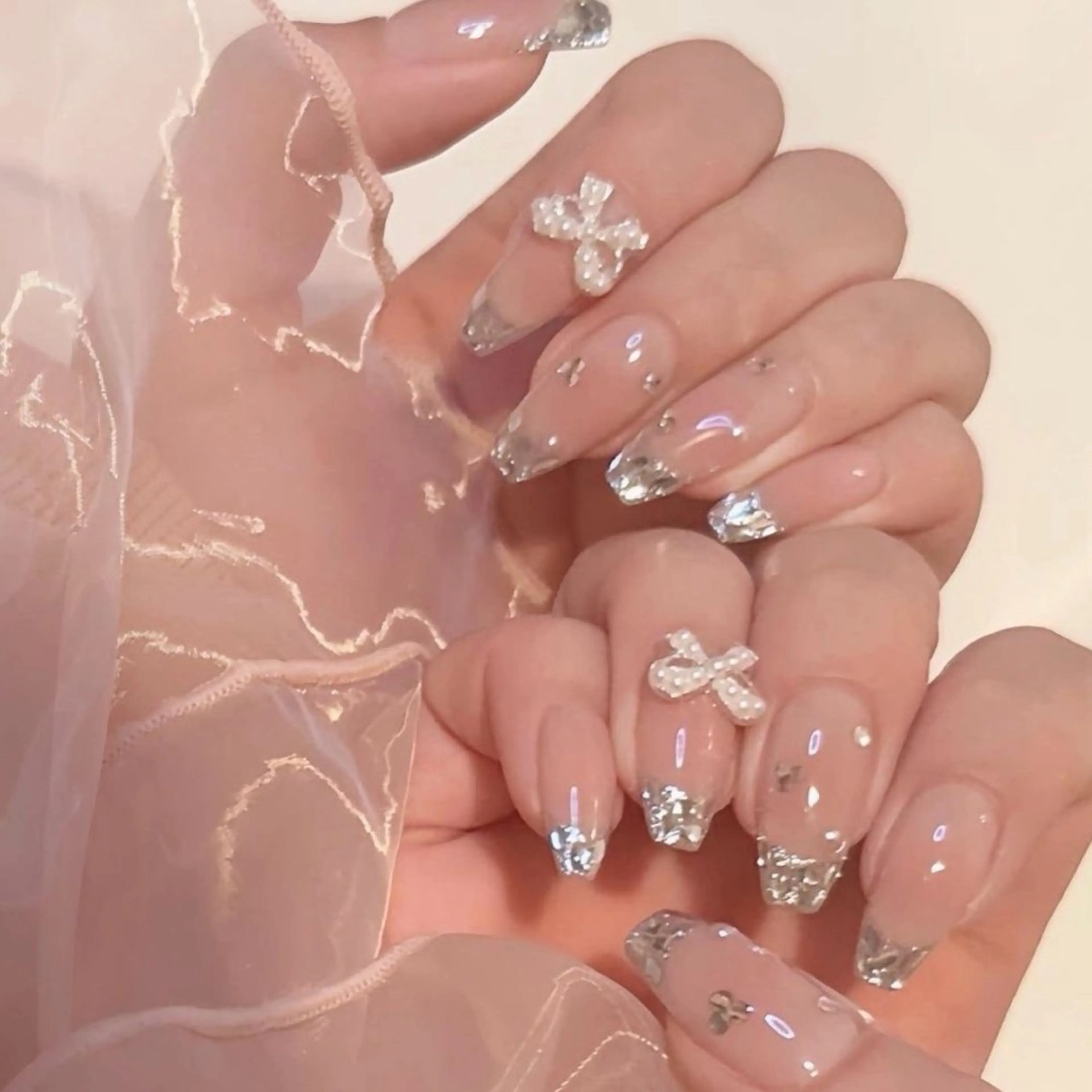 ネイル 成人式 ジェルネイル ロングネイル マグネットネイル 大理石ネイル(マーブル) ハンドネイル MoMoA Nail ネイル長さ出し専門店のネイルデザイン