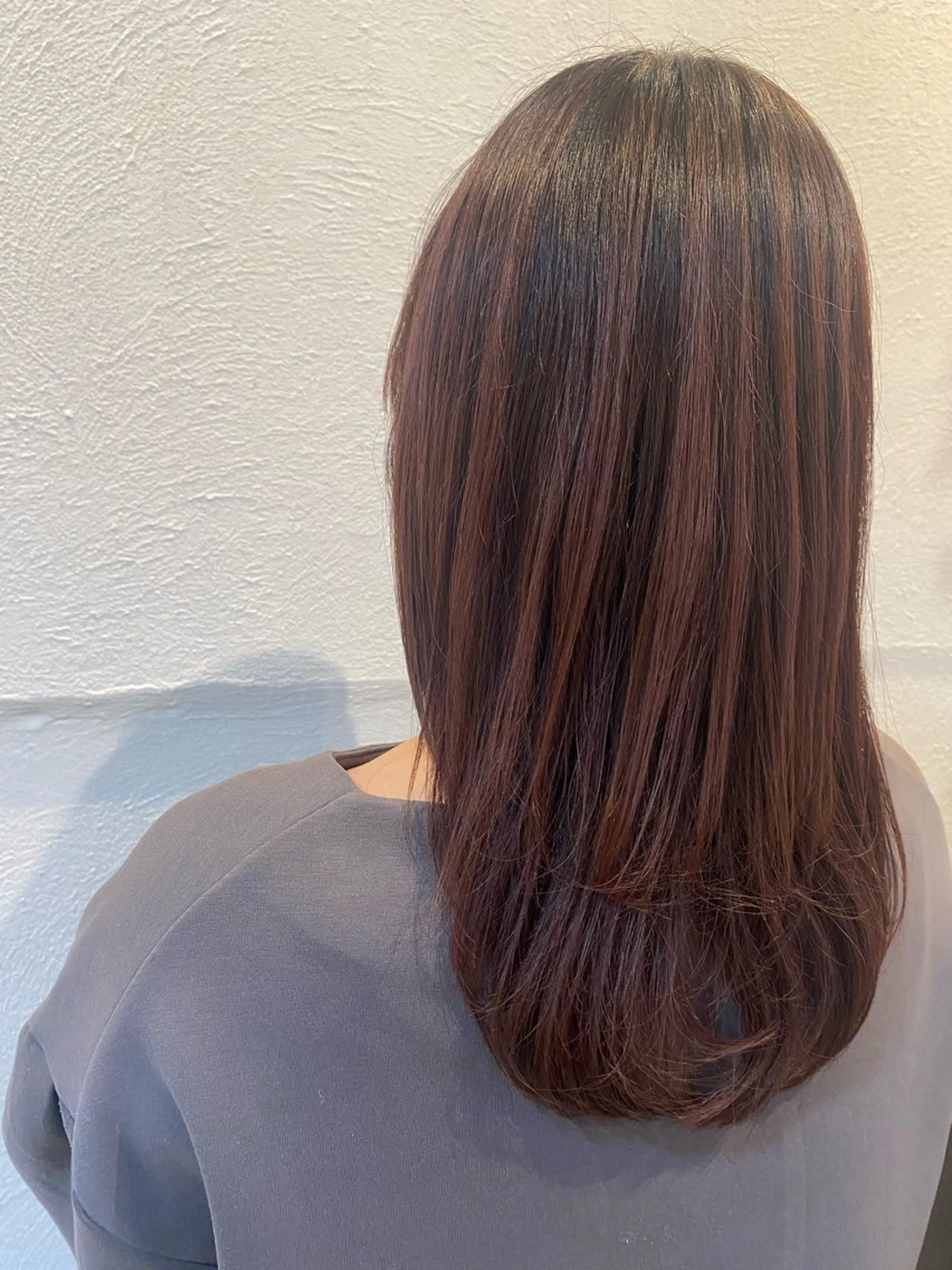 ロング カラー 透明感カラー コテ巻き風パーマ🫶 竹内七渚のヘアスタイル