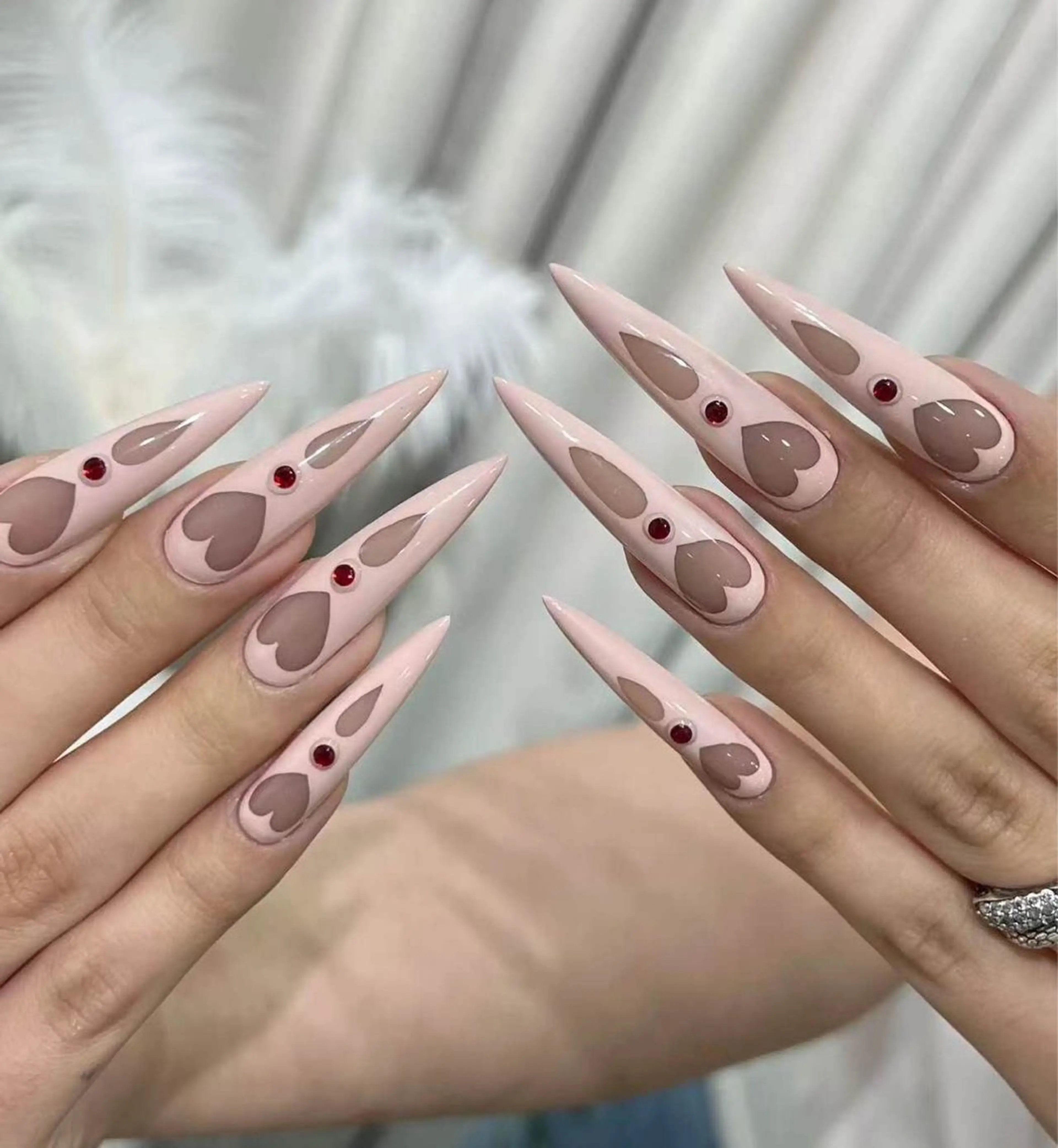 ネイル オーロラネイル フラワーネイル フットネイル フレンチネイル ジェルネイル ハンドネイル BabyYouMi nailのネイルデザイン