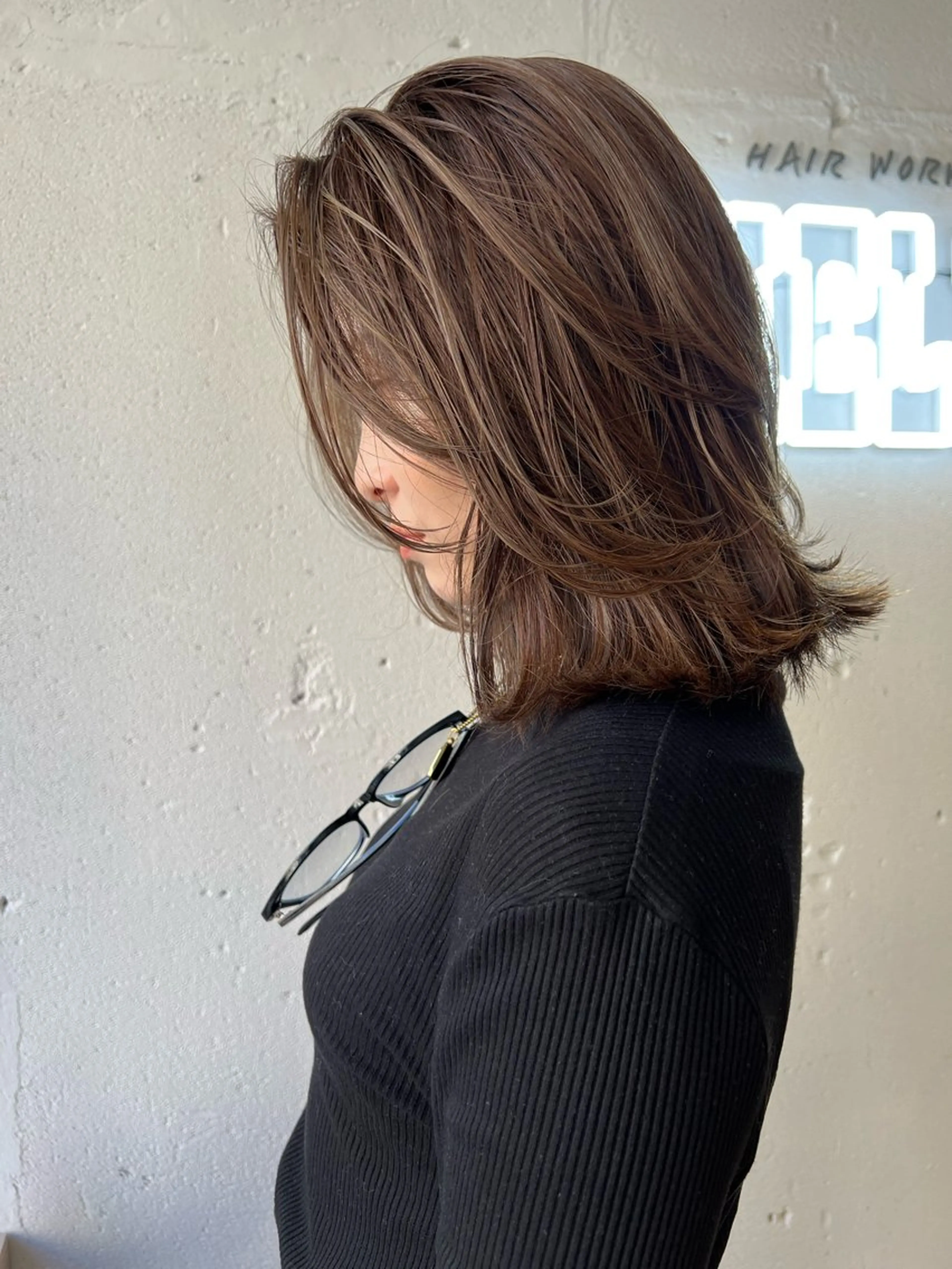 ミディアム カラー ヘアアレンジ カット ヘアカラー WATARU🔥／ 外国人風ハイライトのヘアスタイル