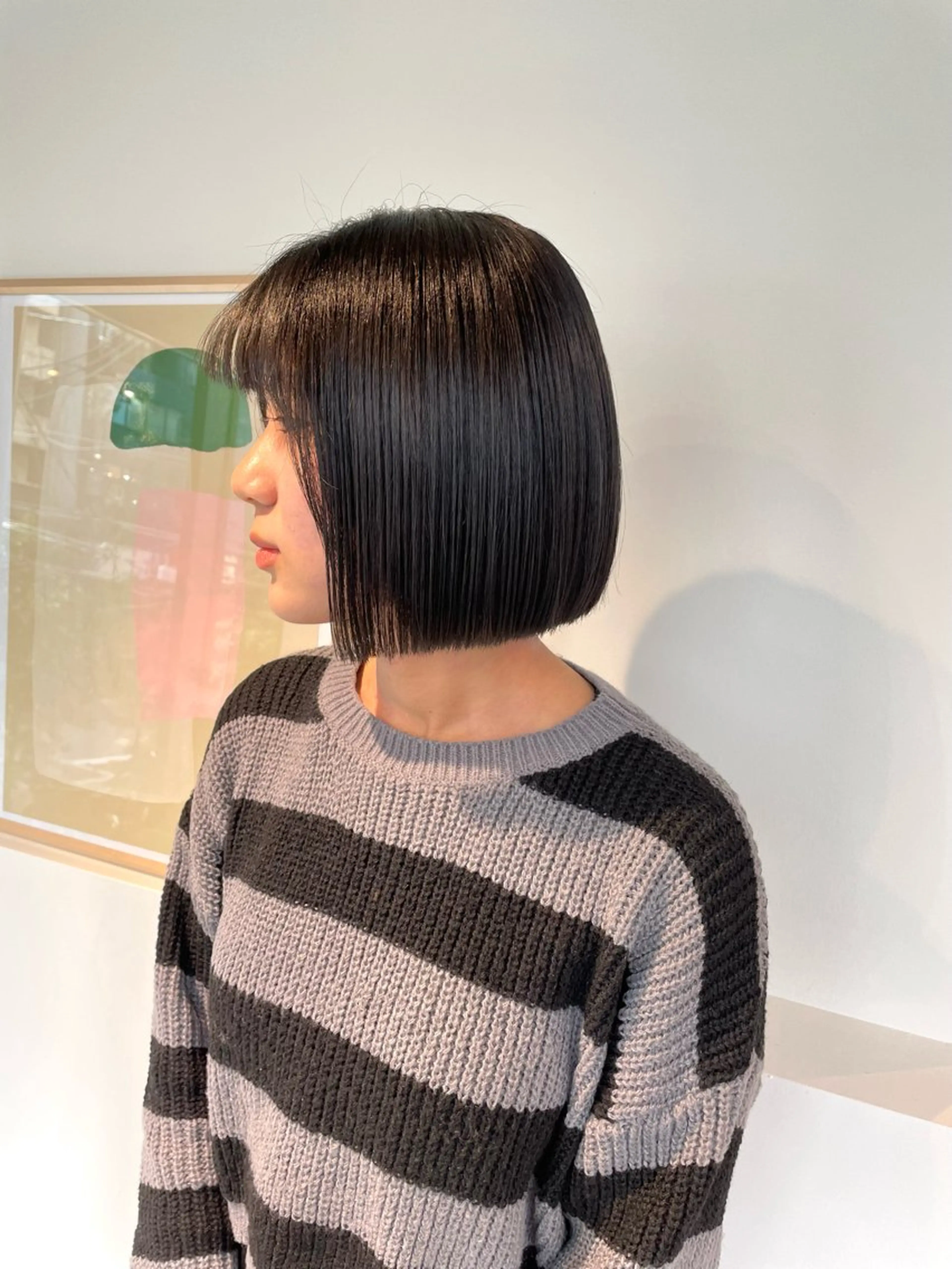 ショート カラー 前下がりボブ アディクシーカラー アッシュ ベージュカラー グレージュ 髪質改善マスター 長尾勇弥/梅田中津のヘアスタイル