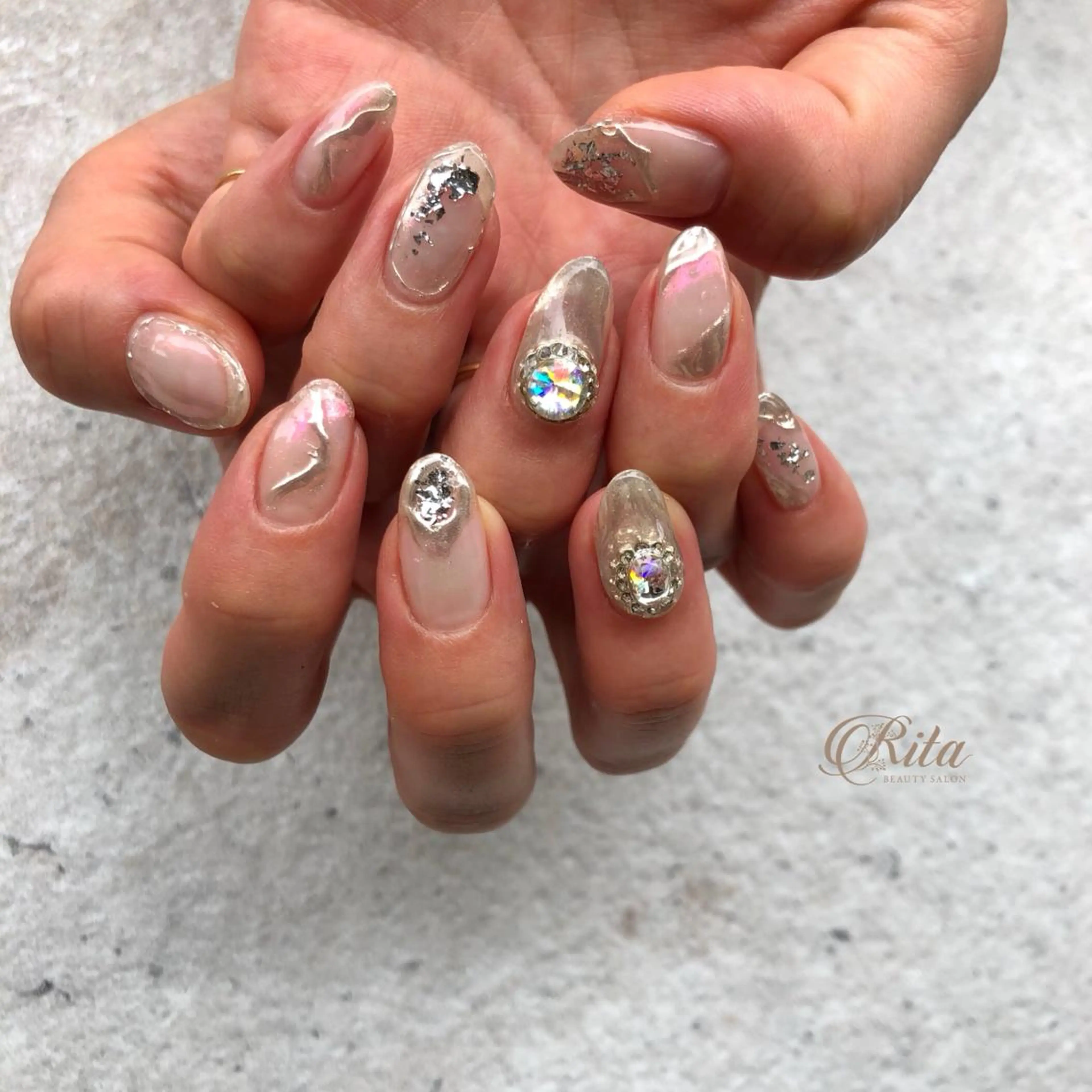 ネイル Rio 𓍼のネイルデザイン