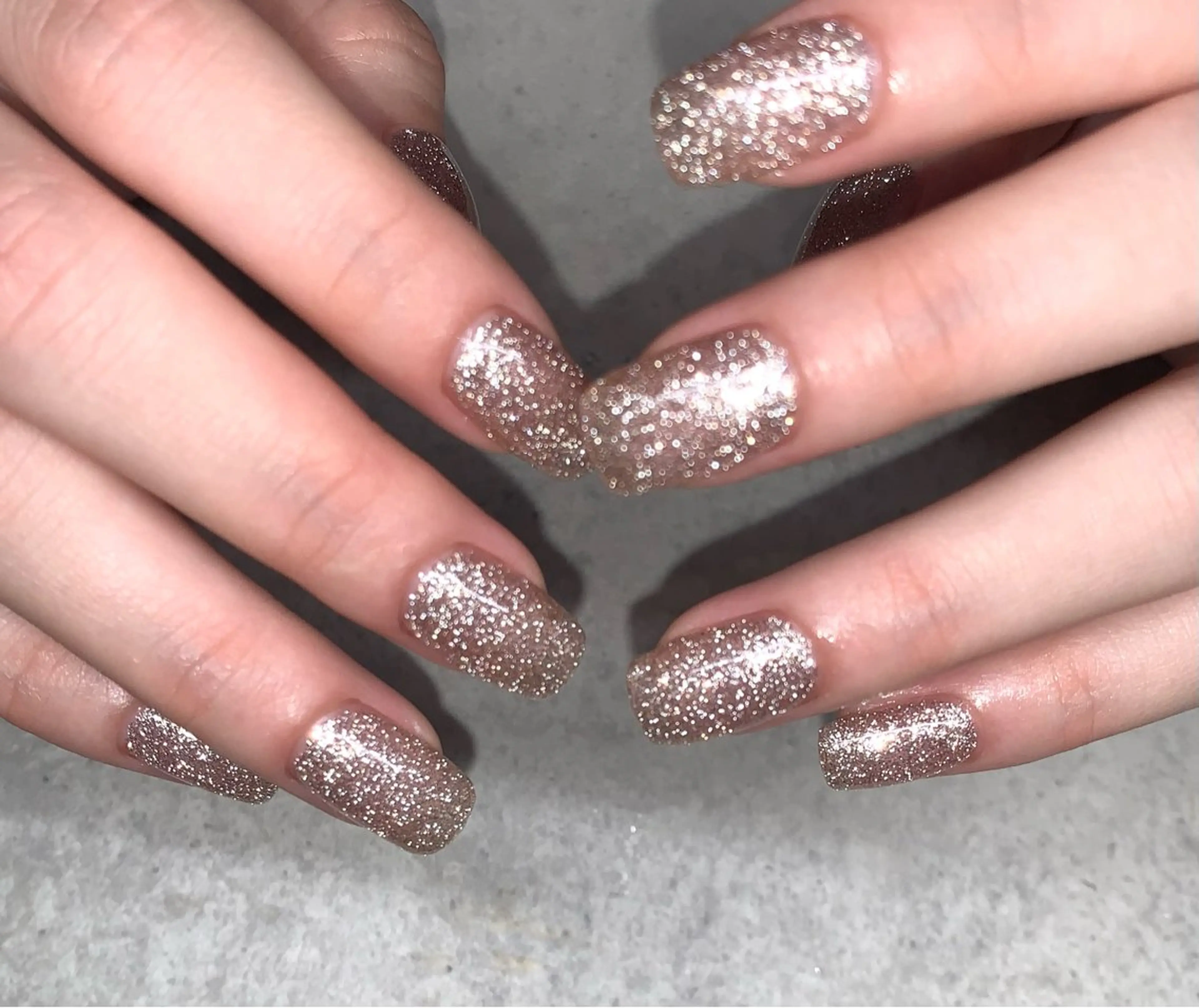 ネイル フラッシュネイル ニュアンスネイル オフィスネイル ショートネイル シンプルネイル ハンドネイル sufu. nail YUKIのネイルデザイン