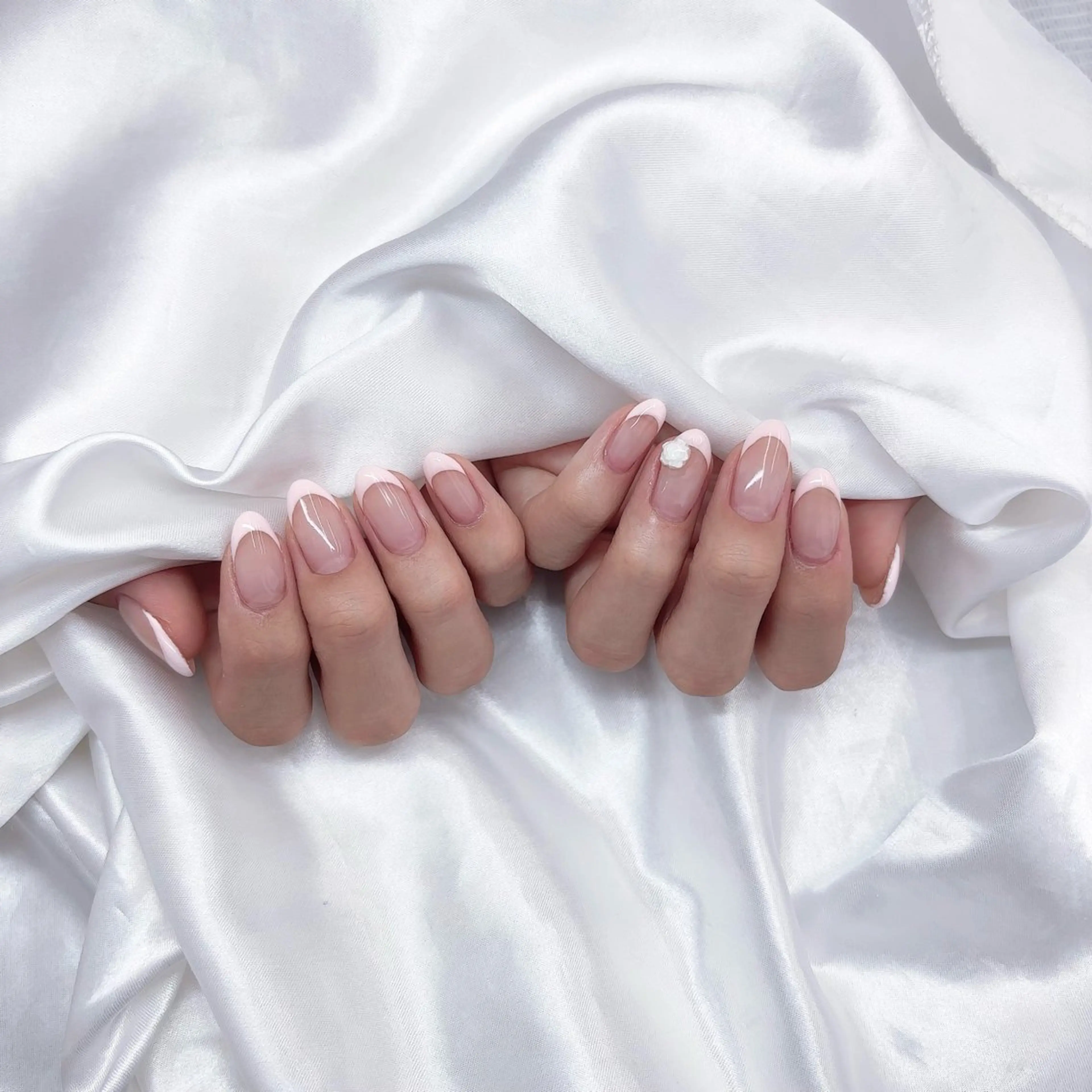 ネイル フレンチネイル ハンドネイル 京橋/ Lance nail Minaのネイルデザイン