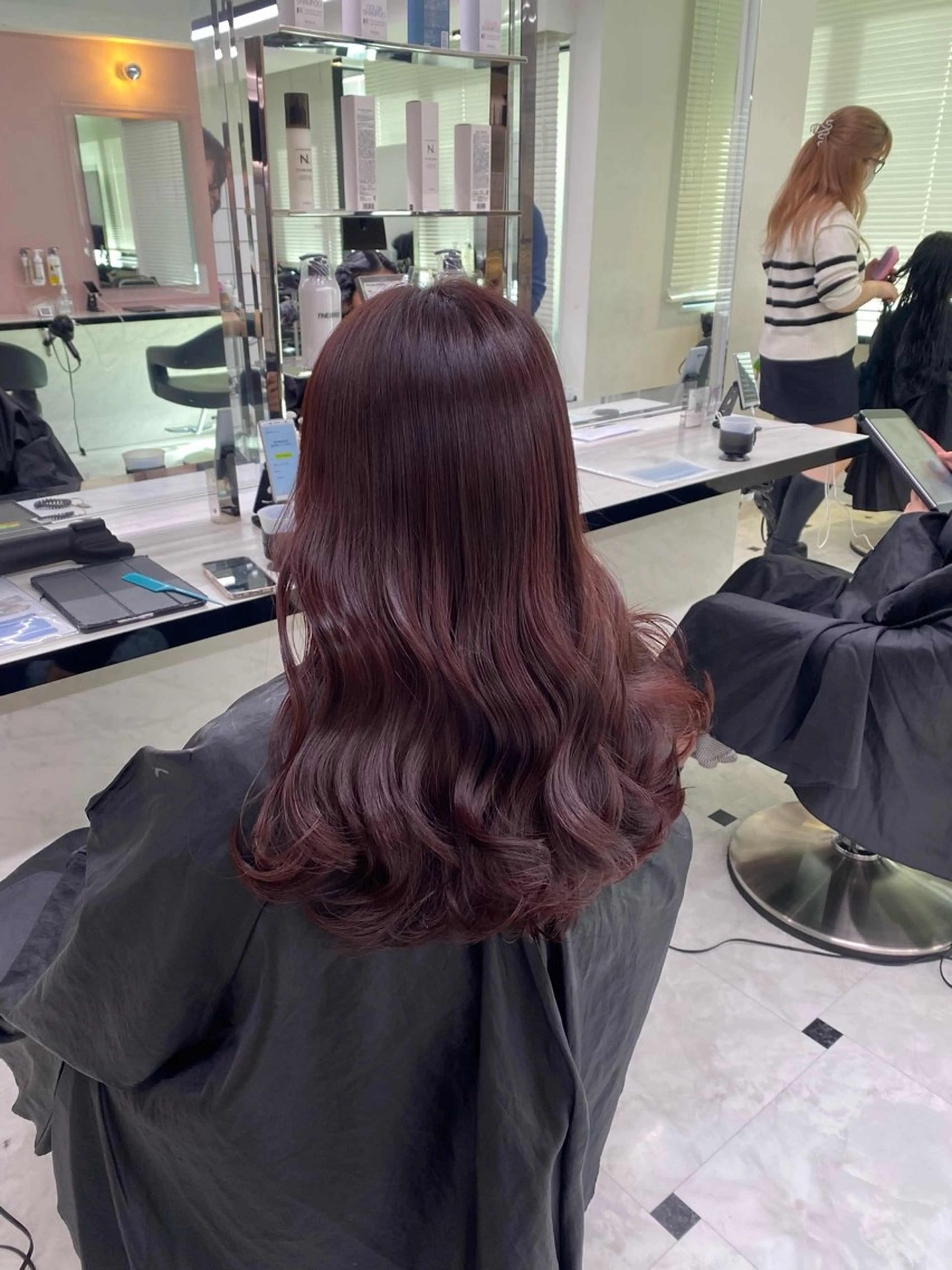 ロング ヘアカラー トリートメント ヘッドスパ ヘアセット ♥️韓国風透明感 暖色misa♥️のヘアスタイル