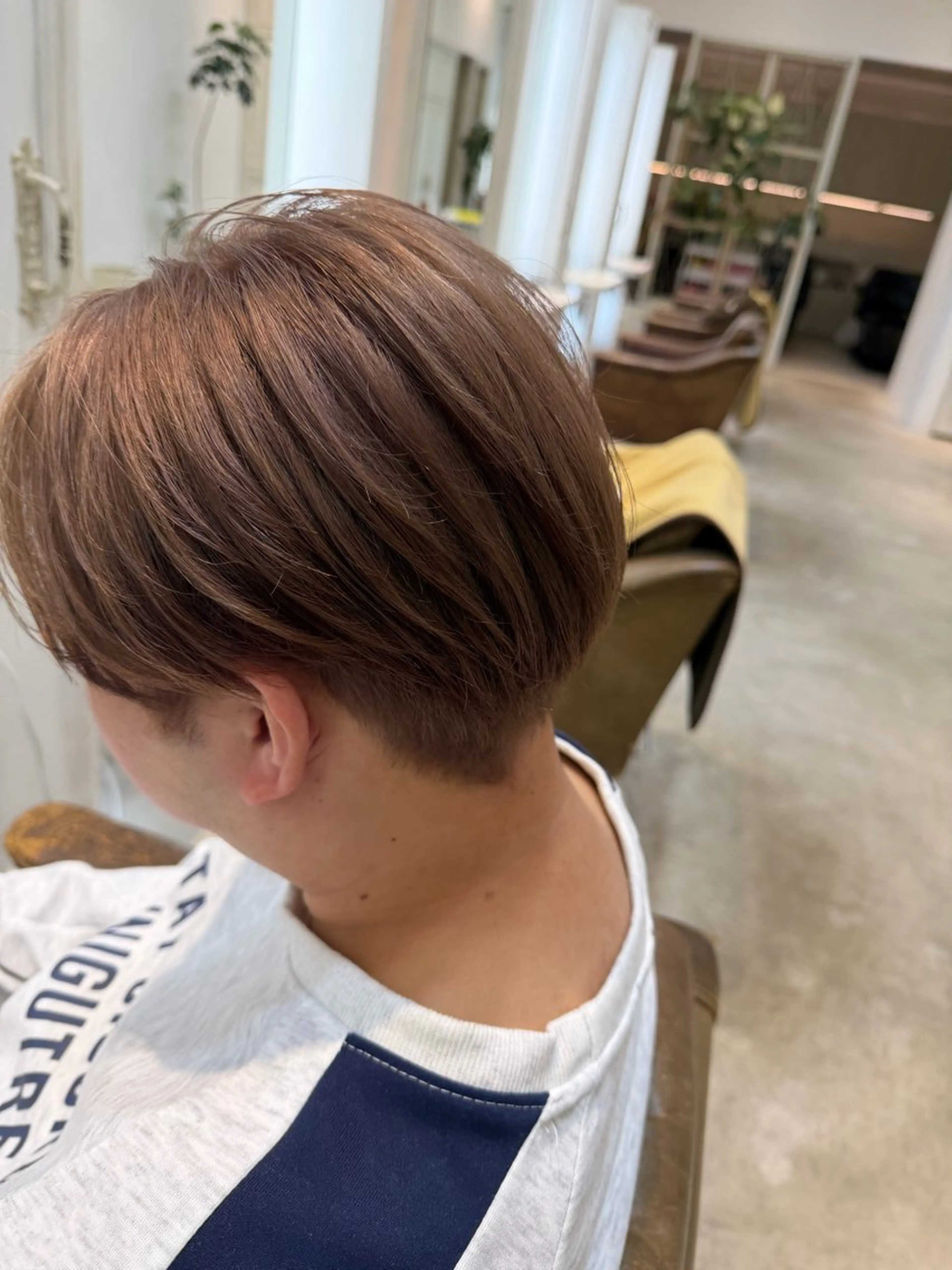 カラー ベージュカラー ミルクティーベージュ 後藤 颯希のヘアスタイル