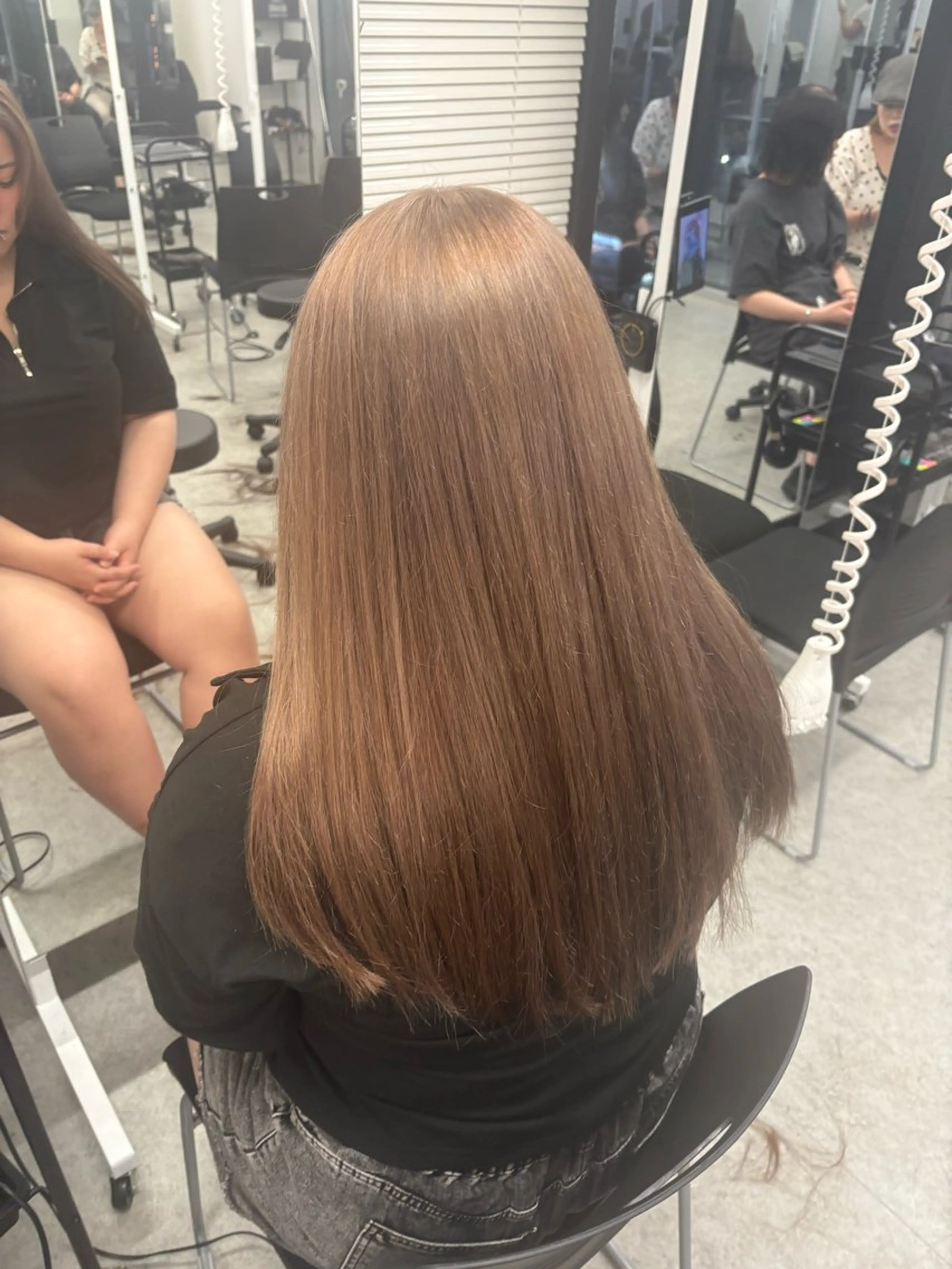 カラー ハイトーン/透明感 艶カラー/SAKI‎のヘアスタイル