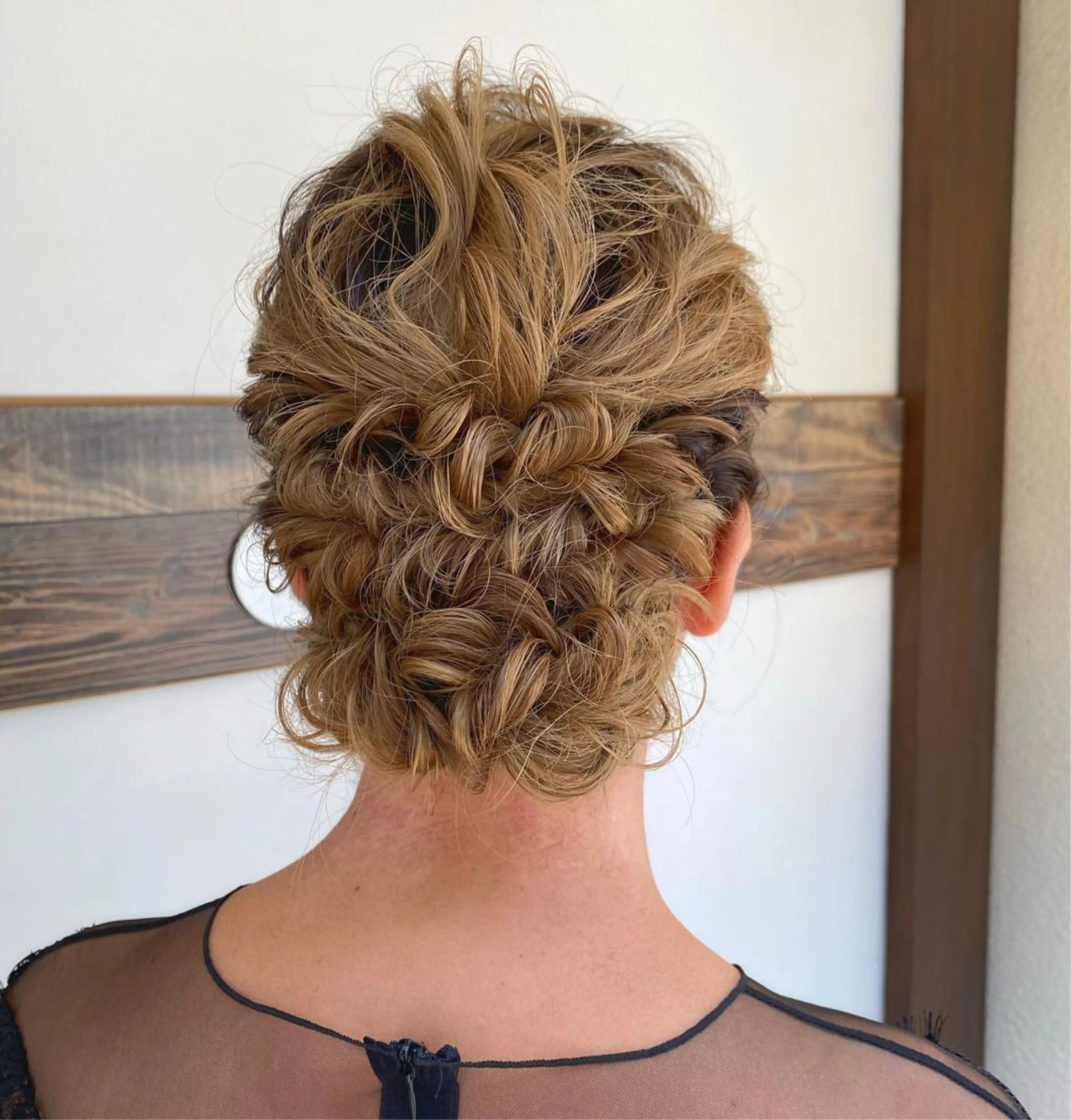 ヘアアレンジ 透明感カラー・ 髪質改善🩵イケダのヘアスタイル