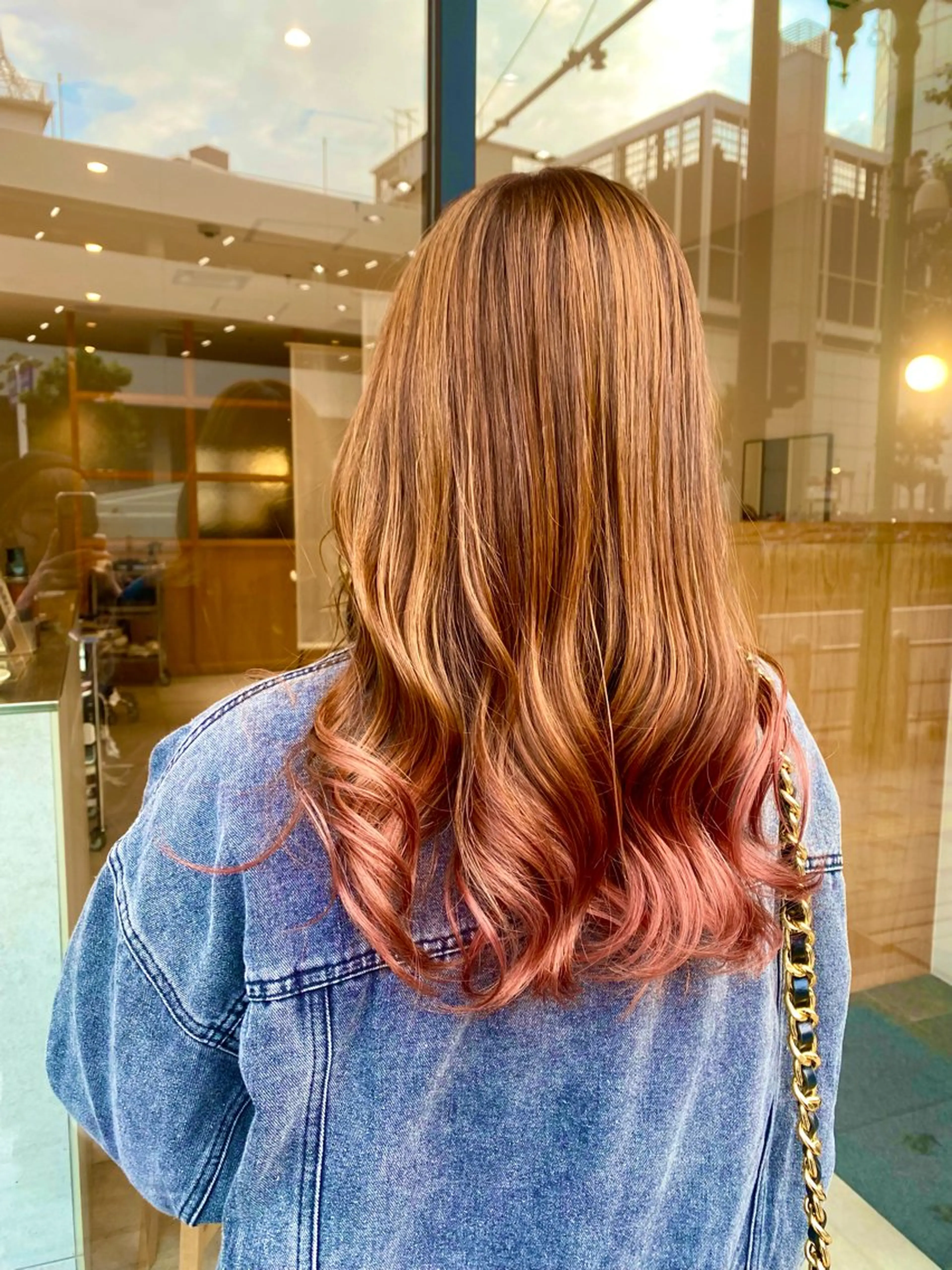 ロング カラー 艶髪🌟髪質改善✨ Zinaヤマダ チサのヘアスタイル