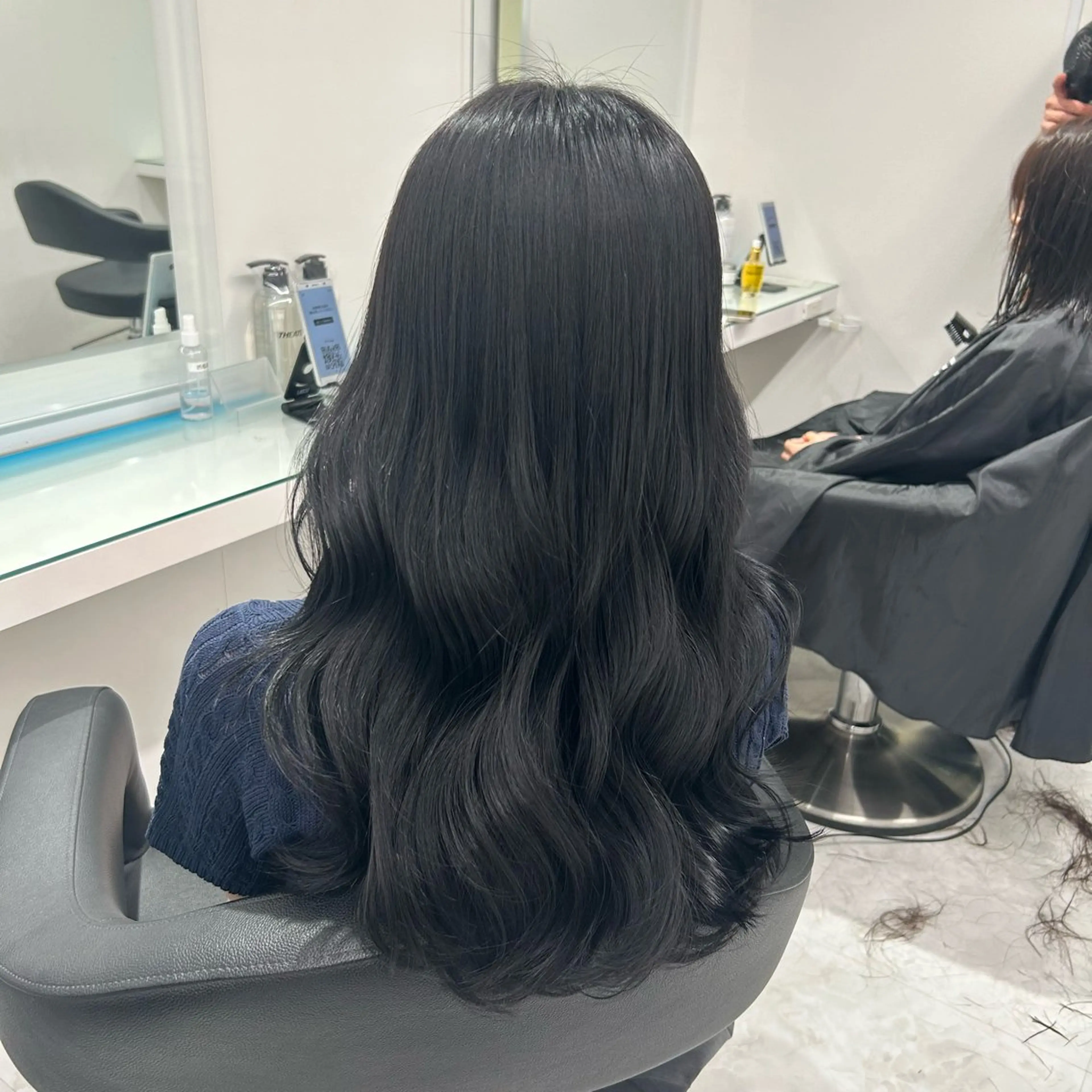 セミロング ヘアカラー 🤍大人っぽ韓国暗髪 🤍Asuka🤍のヘアスタイル