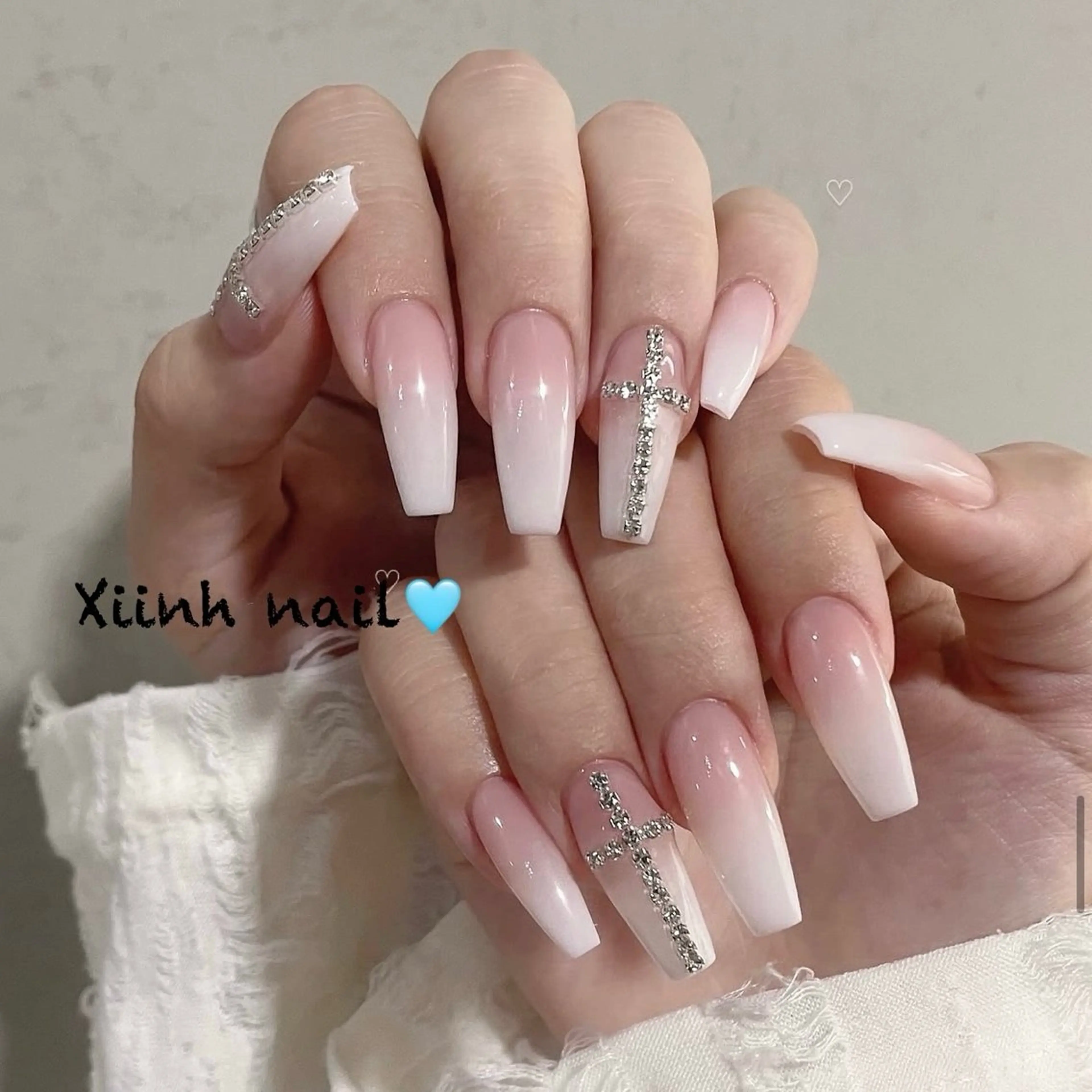 ネイル チークネイル 桜ネイル フットネイル ジェルネイル ハロウィン ハンドネイル XIINH NAIL SALONのネイルデザイン