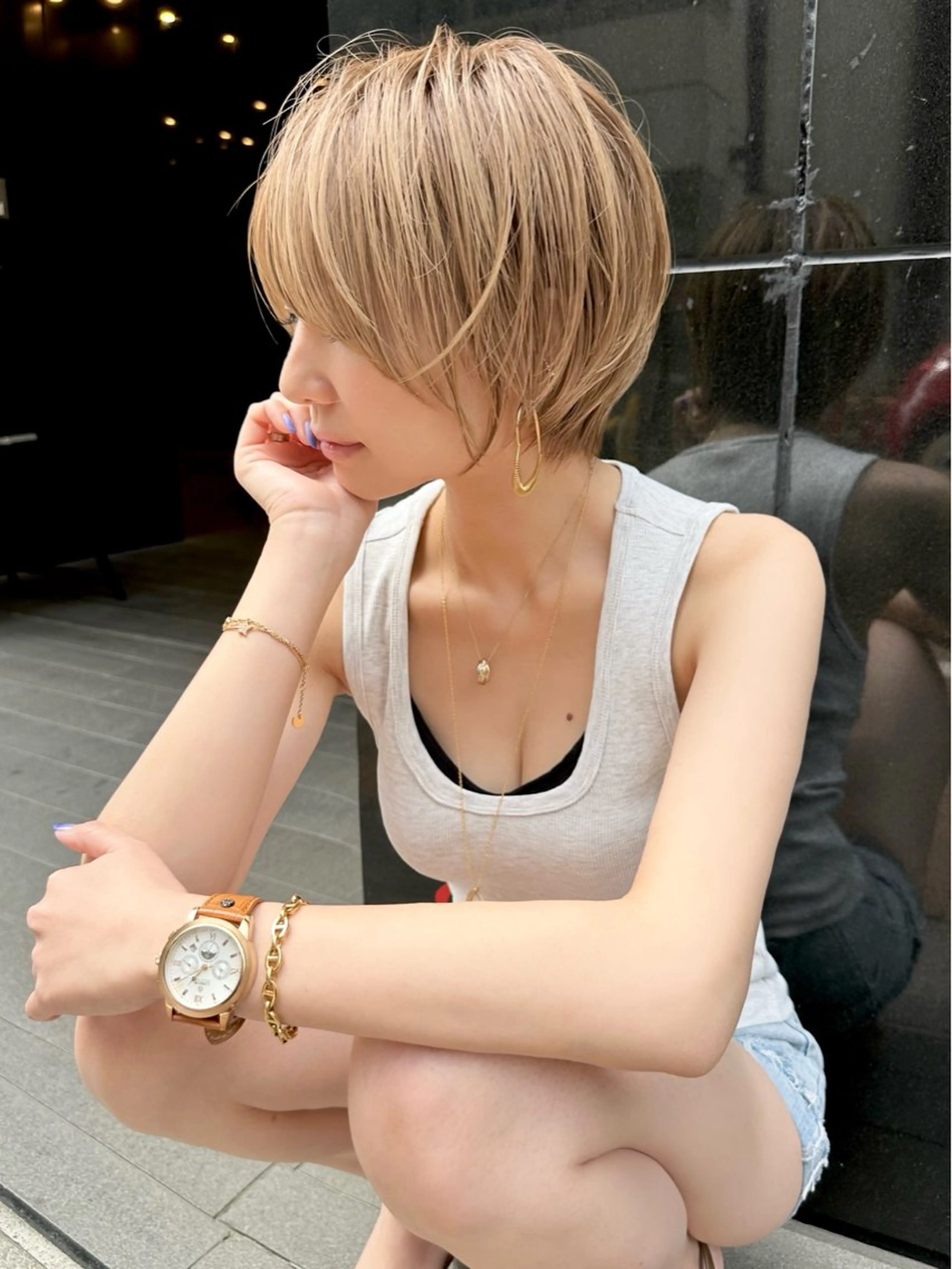 ショート カット ヘアカラー おのだ あやなのヘアスタイル