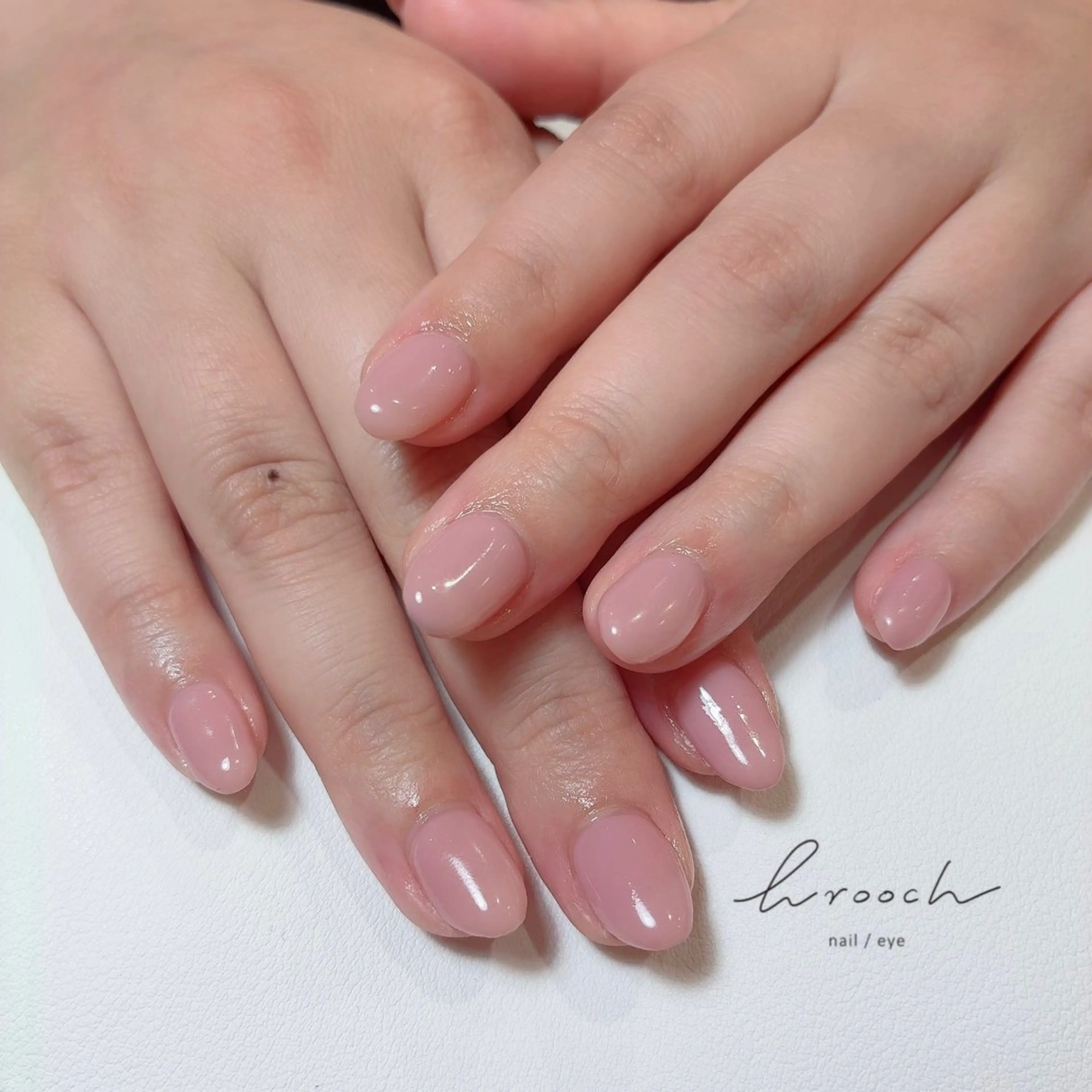 ネイル BRooCH yuzuのネイルデザイン