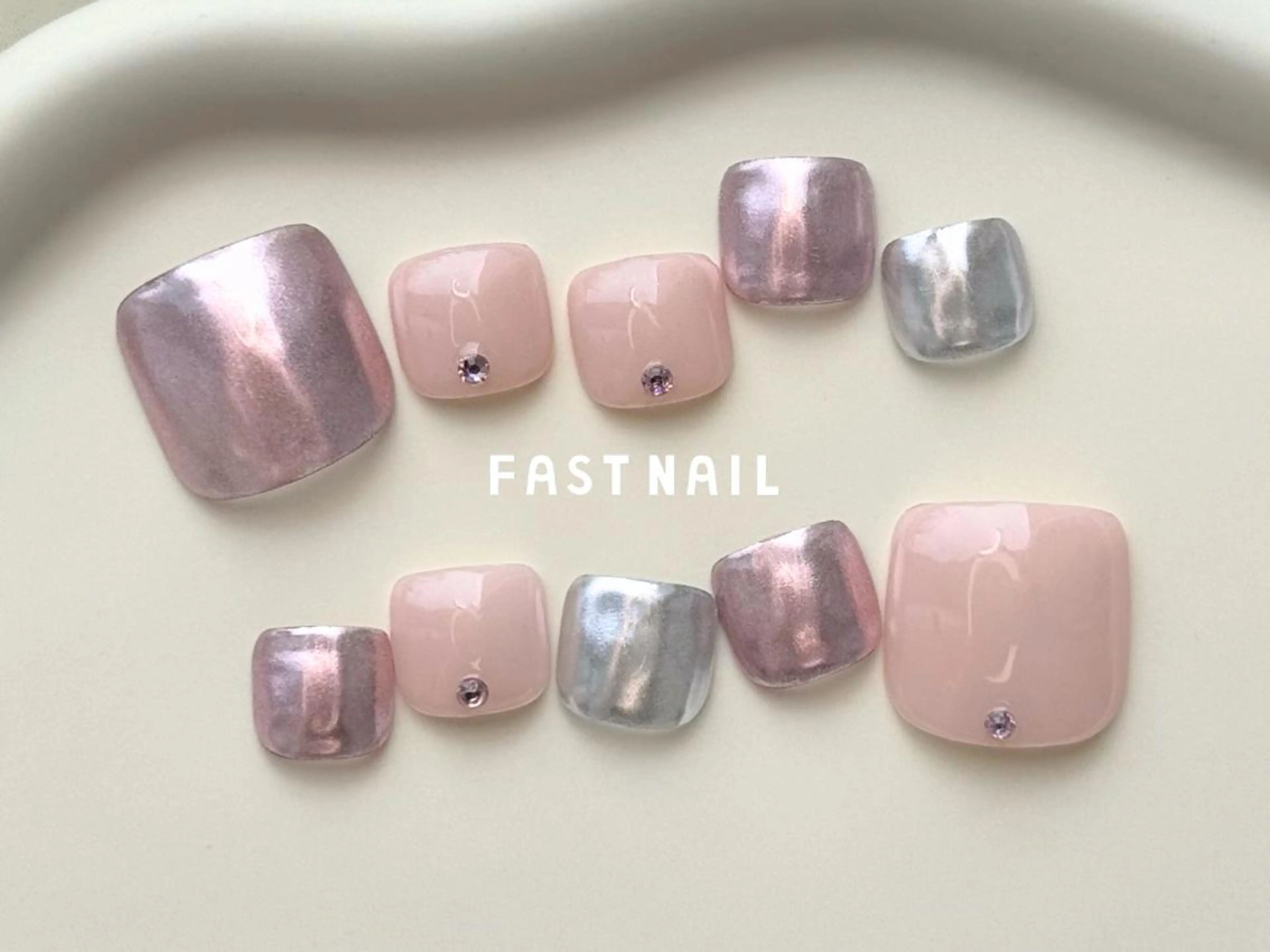 ネイル フットネイル ファストネイル　ロコ 志免のネイルデザイン