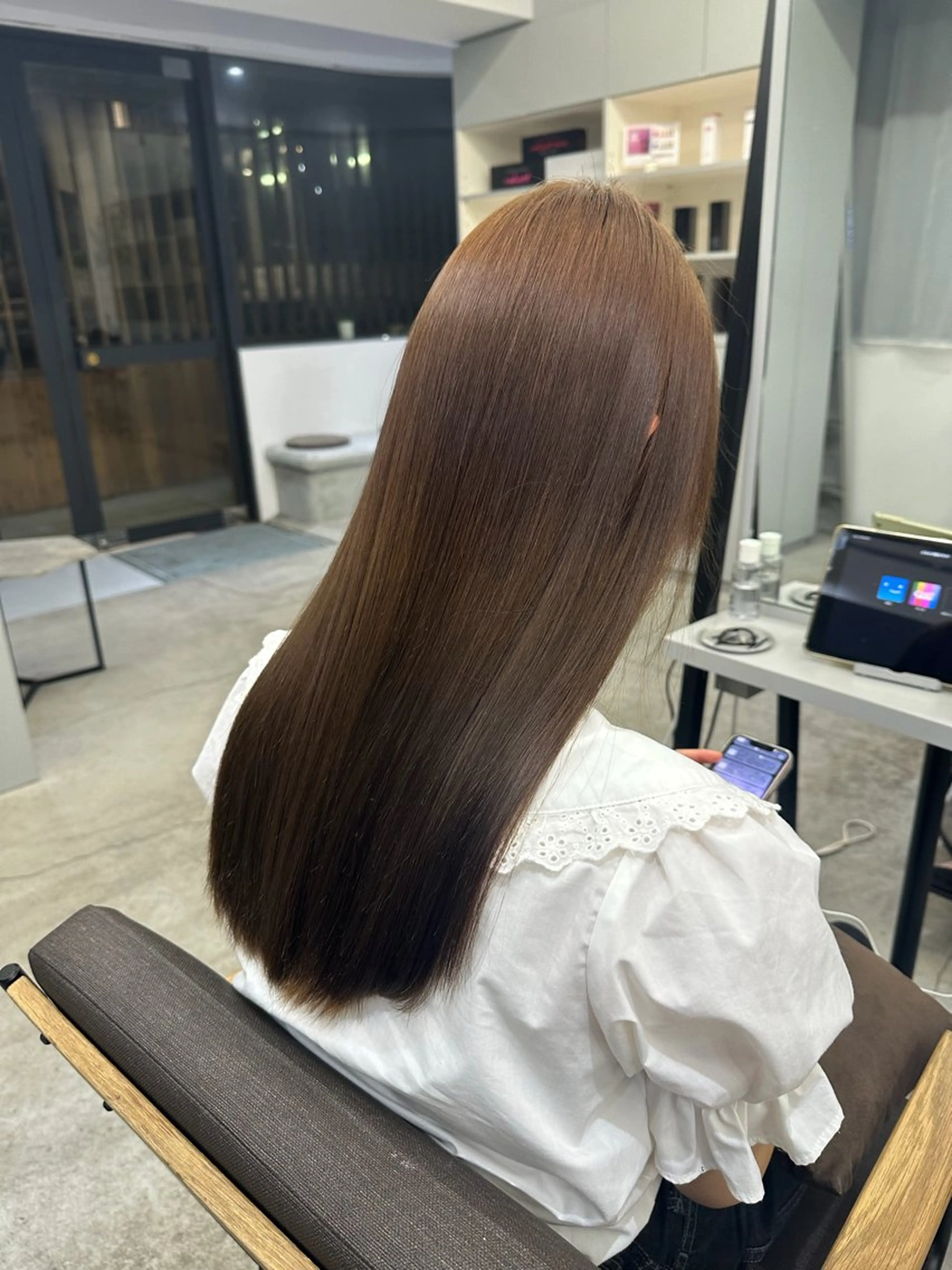 ロング 縮毛矯正 絶対綺麗な暖色カラー 🎯あります✨増渕✨のヘアスタイル