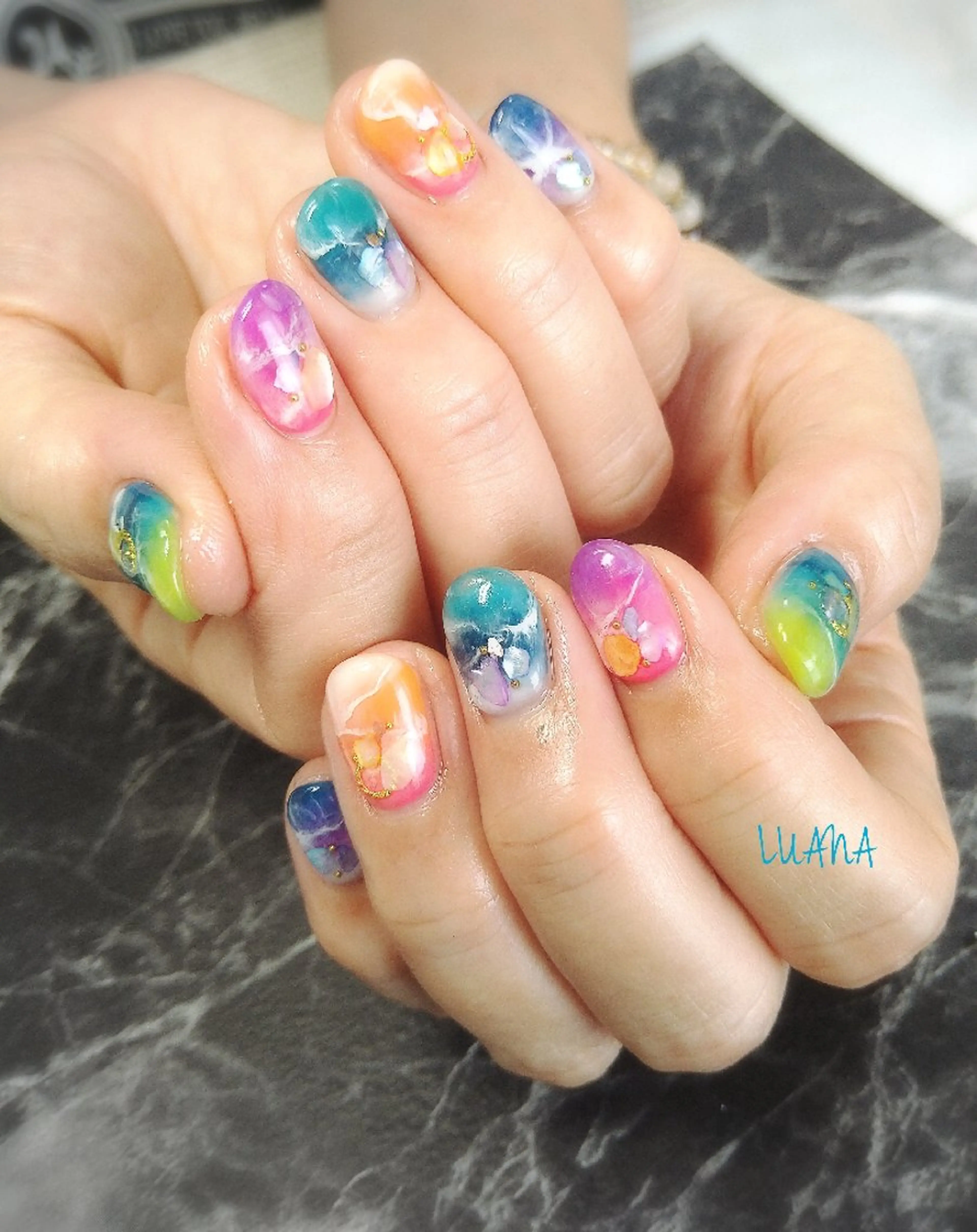 ネイル LUANA  TAKAHASHIのネイルデザイン