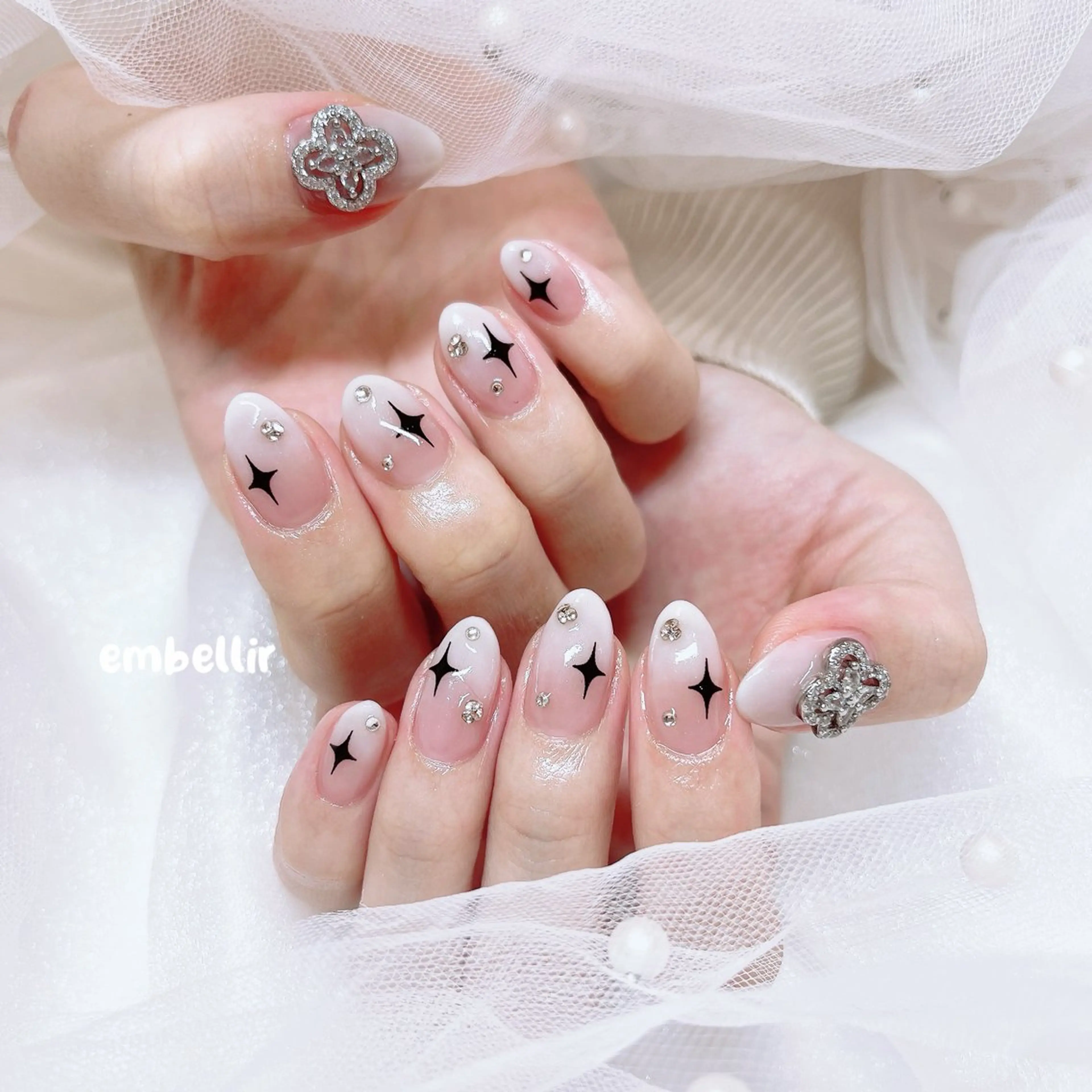 ネイル ハンドネイル emi ♡のネイルデザイン