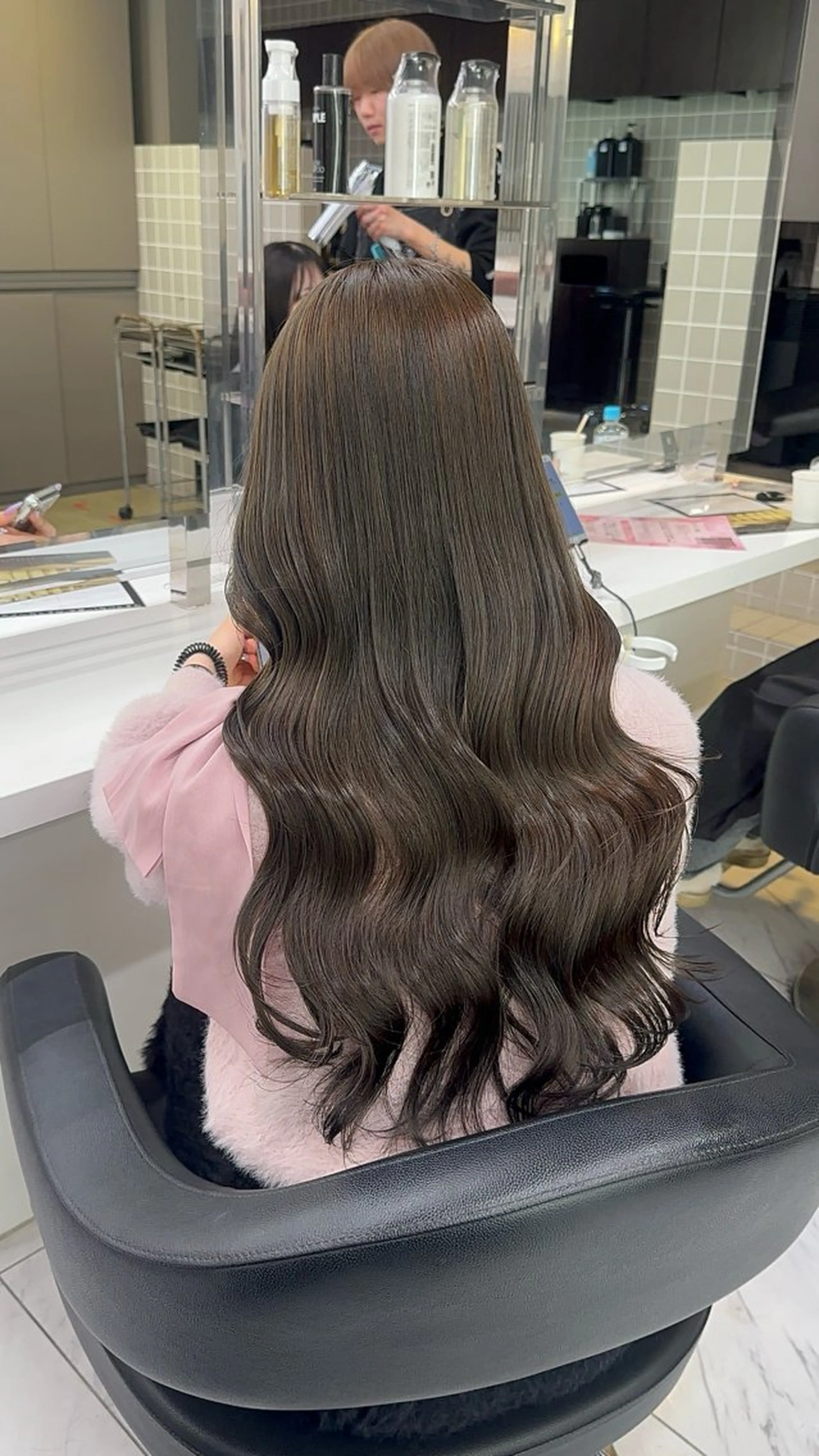 ロング ヘアカラー トリートメント ヘアセット 縮毛/ダブルカラー 🦋ベージュヘア🦋のヘアスタイル
