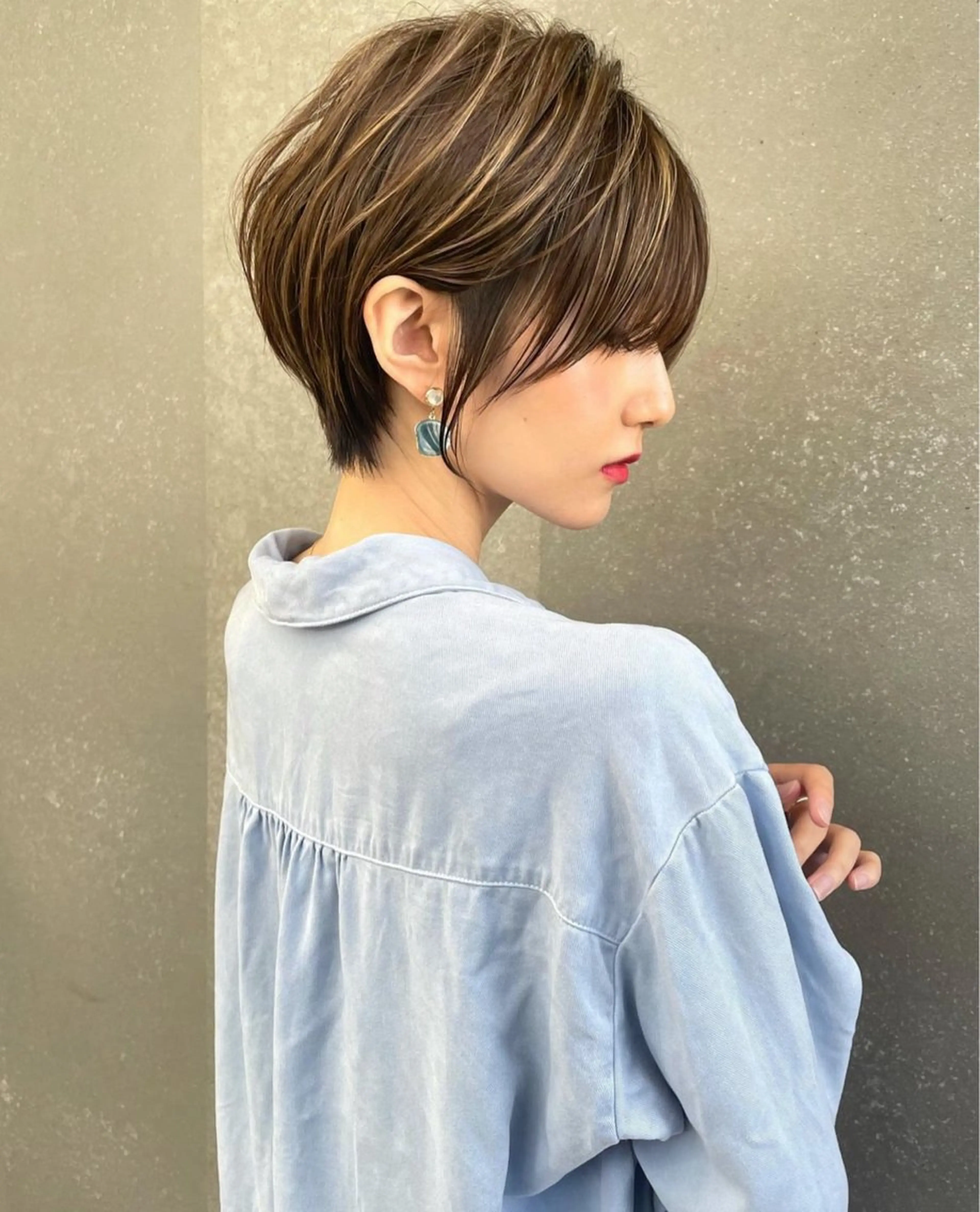 ショート くびれヘア ハイライト ショートヘア カット ヘアカラー 透明感カラー 中嶋 将城のヘアスタイル