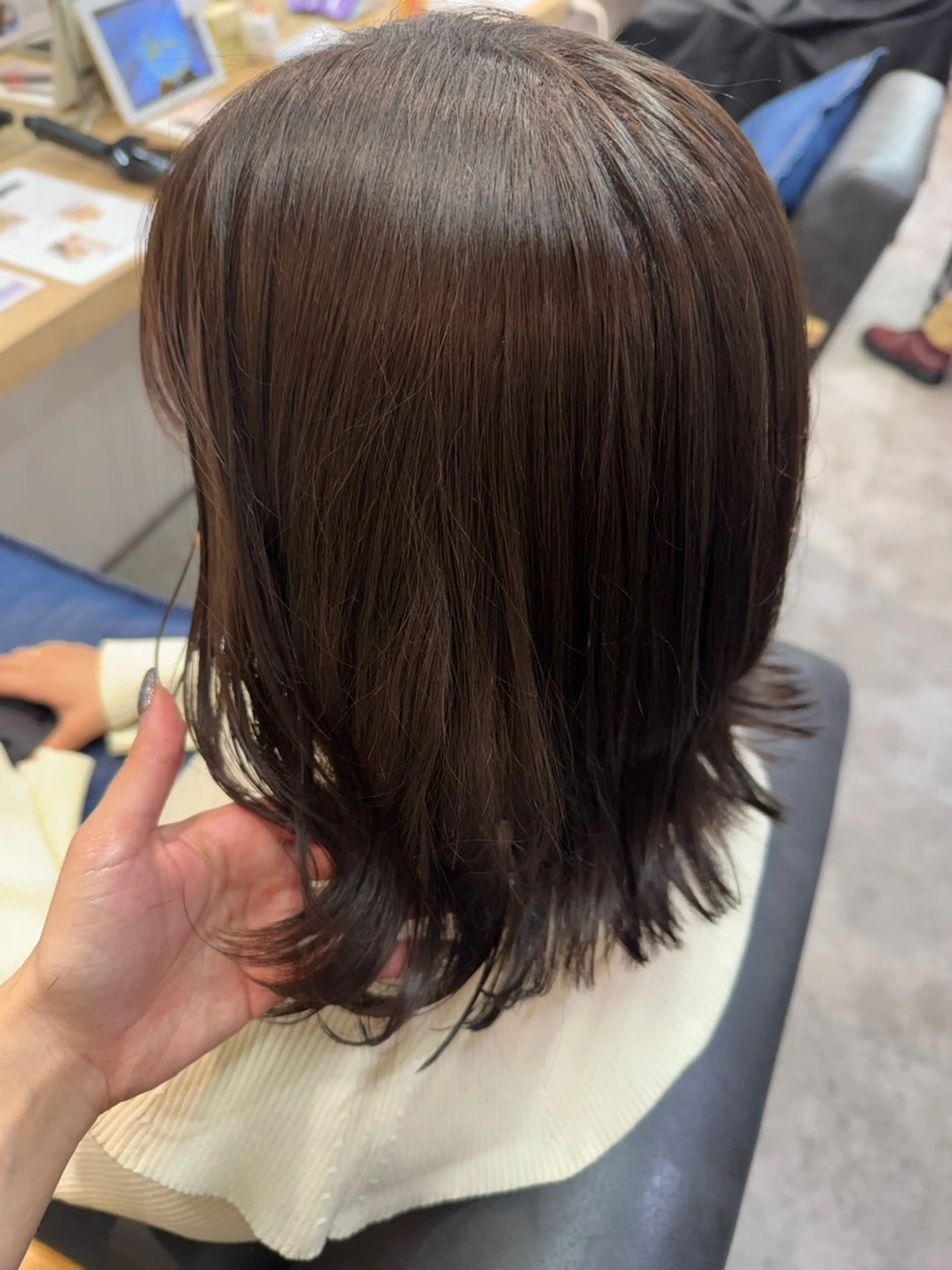 ミディアム カラー ブラウンカラー オリーブカラー ヘアカラー 美髪縮毛矯正/暖色 カラー/ヘアメのヘアスタイル