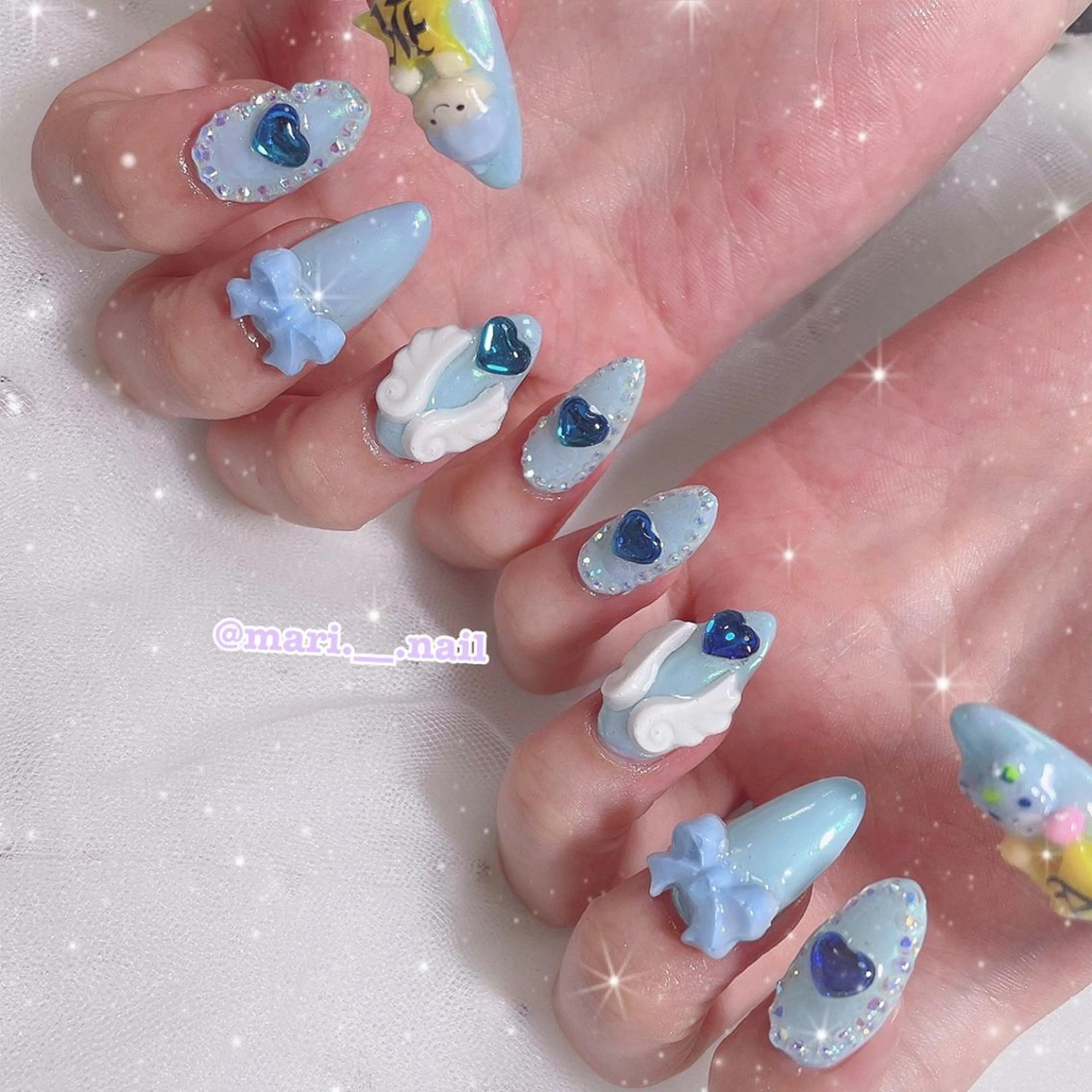 ネイル 🎀 Mayu 🎀痛ネイルのネイルデザイン