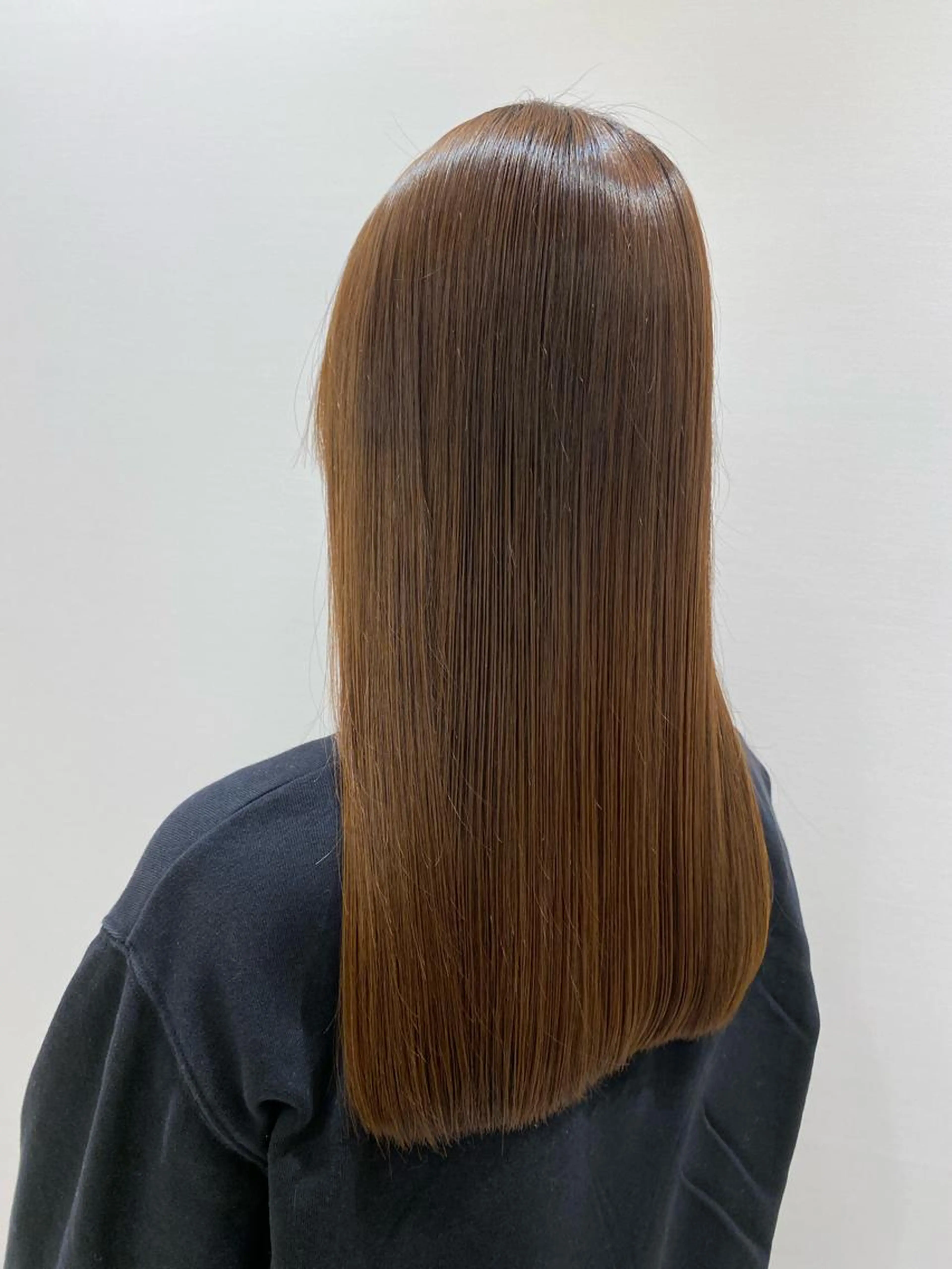 ☘️平日の12:00​〜​16:00限定☘️髪質改善シルクストレート+デザインカット+トリートメント☘️の写真