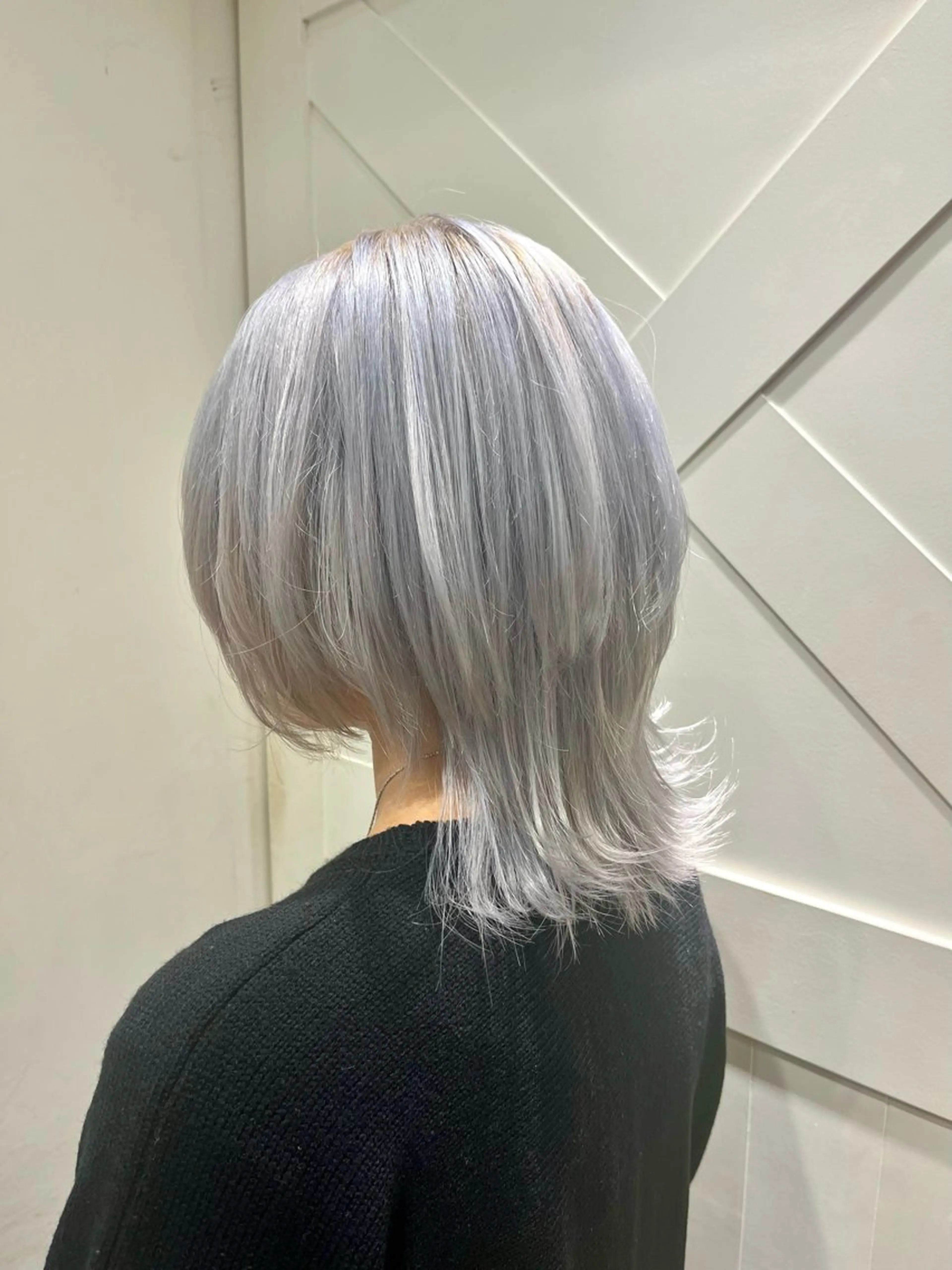 カラー 🫧ハイトーン個性髪 🫧マヤのヘアスタイル