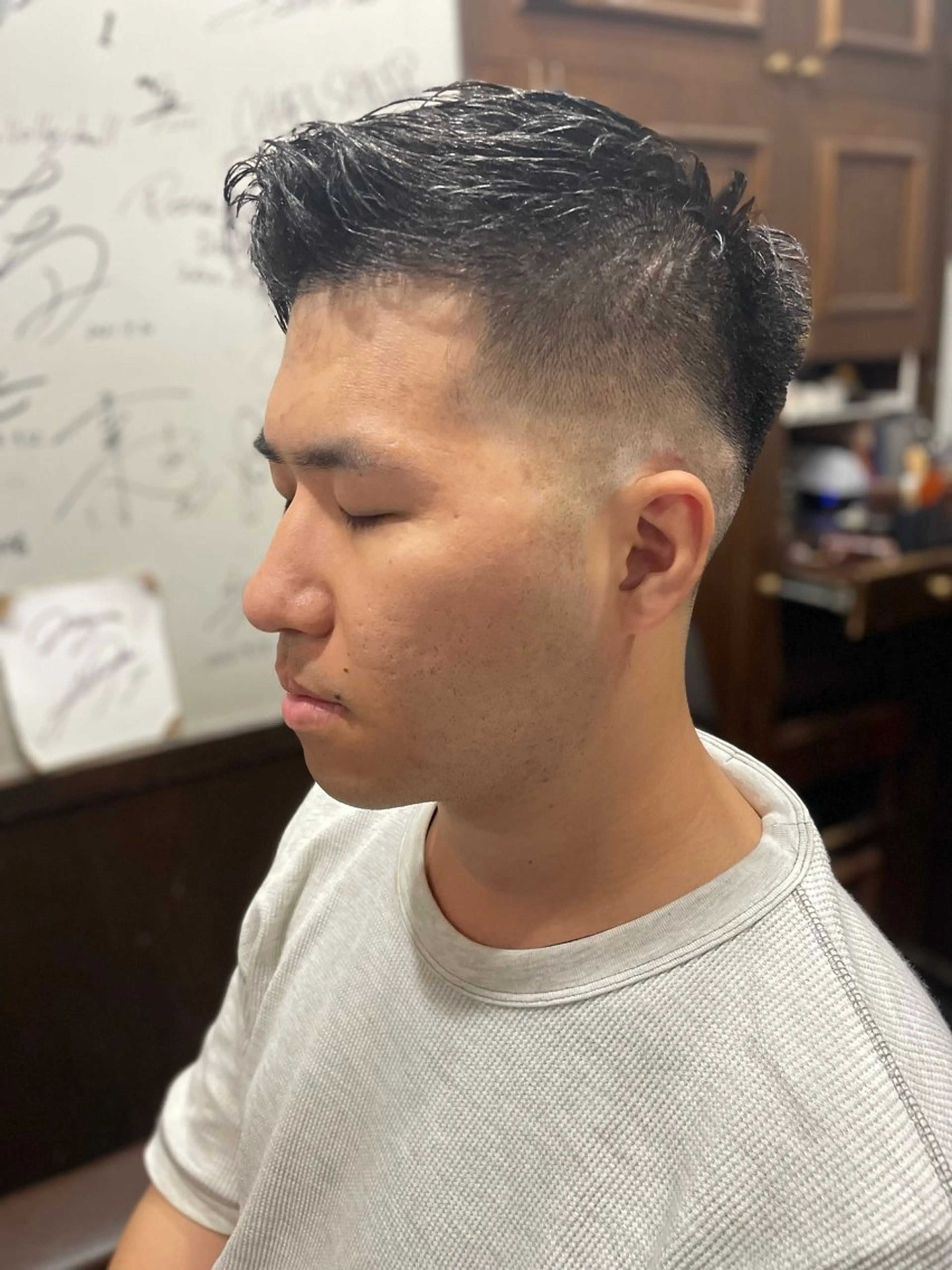 ショート メンズ 京都フェードカット 田嶋勇祐のヘアスタイル