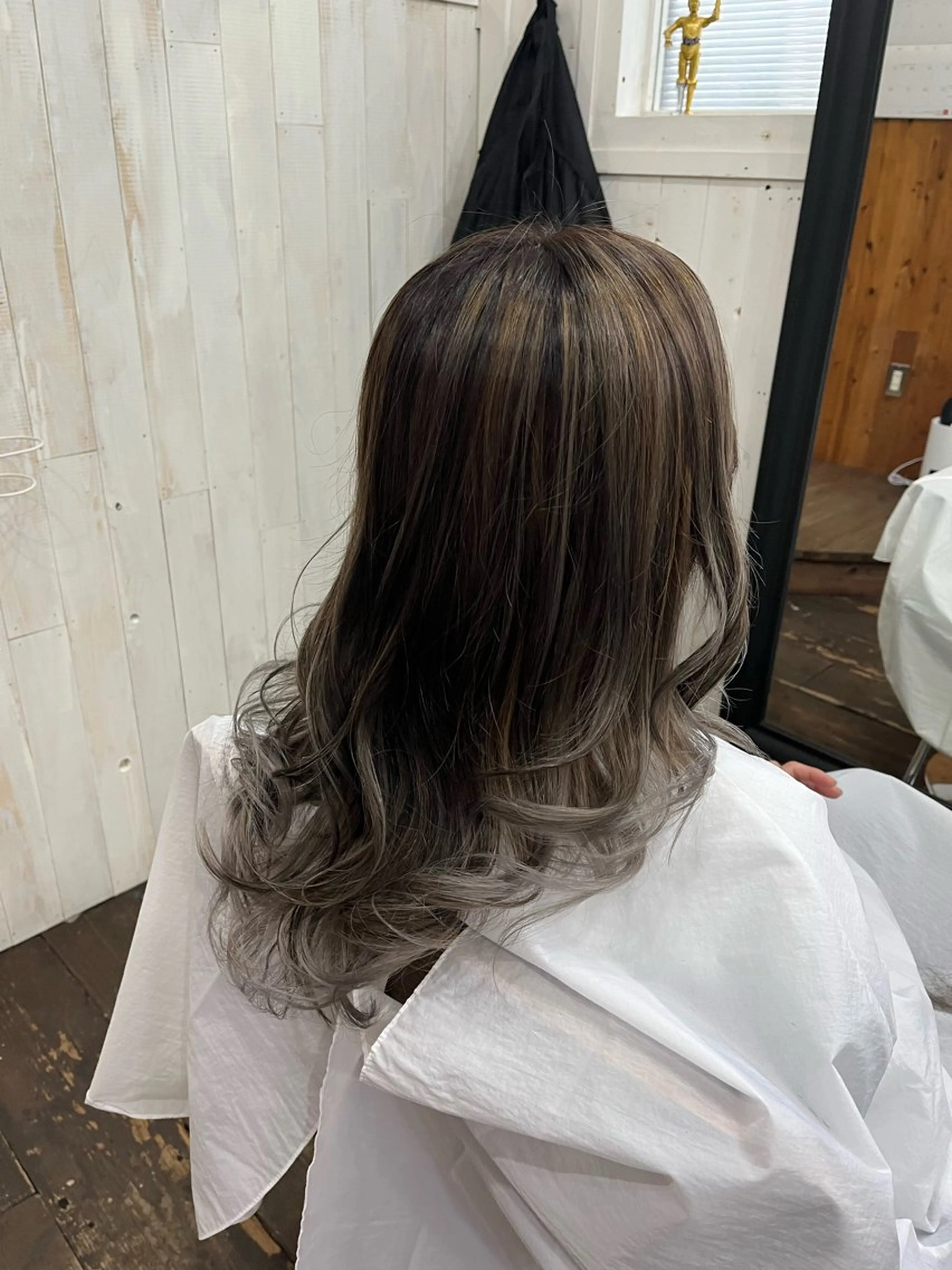 ロング 紙屋 隼人のヘアスタイル
