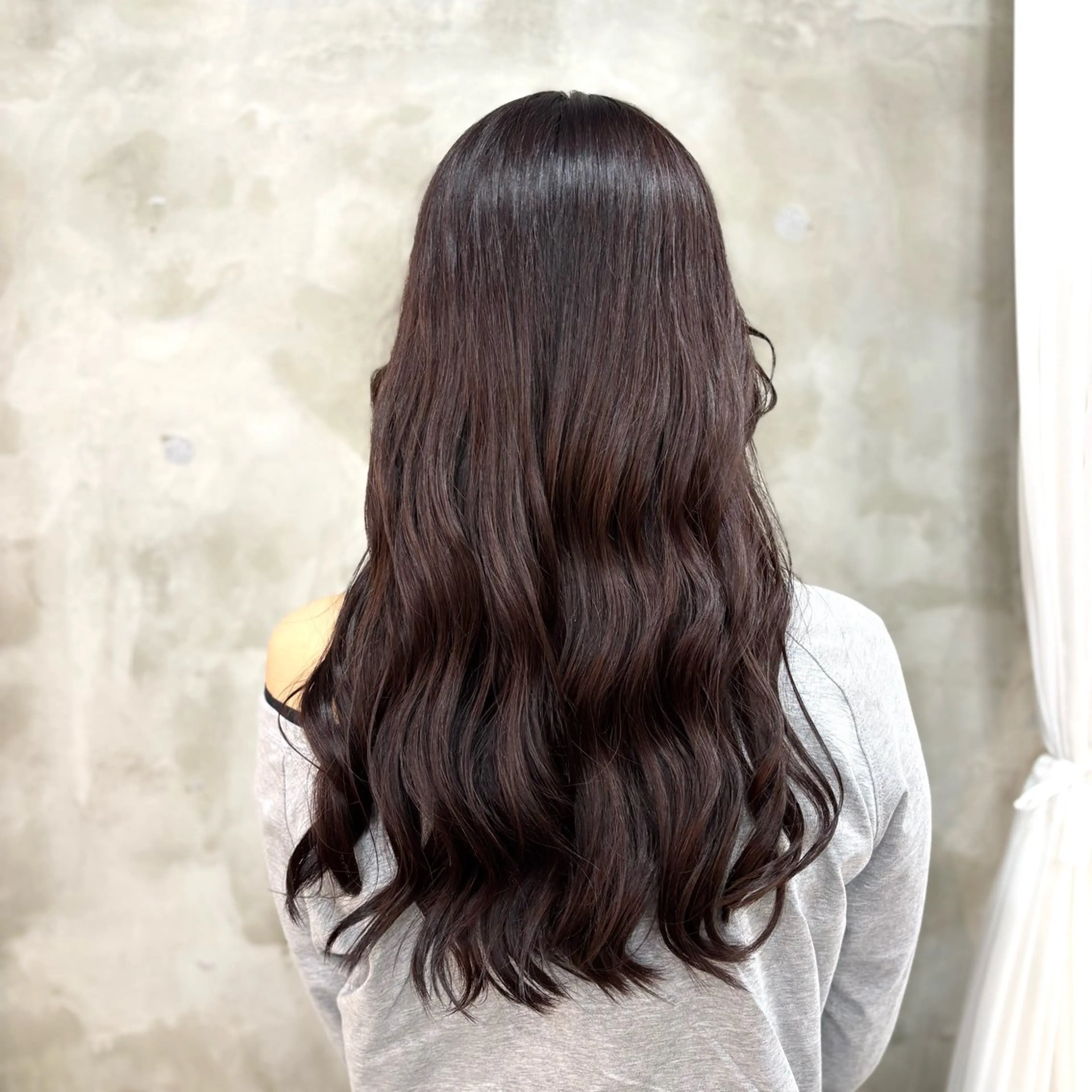 ロング カラー ブラウンカラー ピンクカラー ヘアカラー トリートメント 艶髪‎カラー🤍 RIKAのヘアスタイル