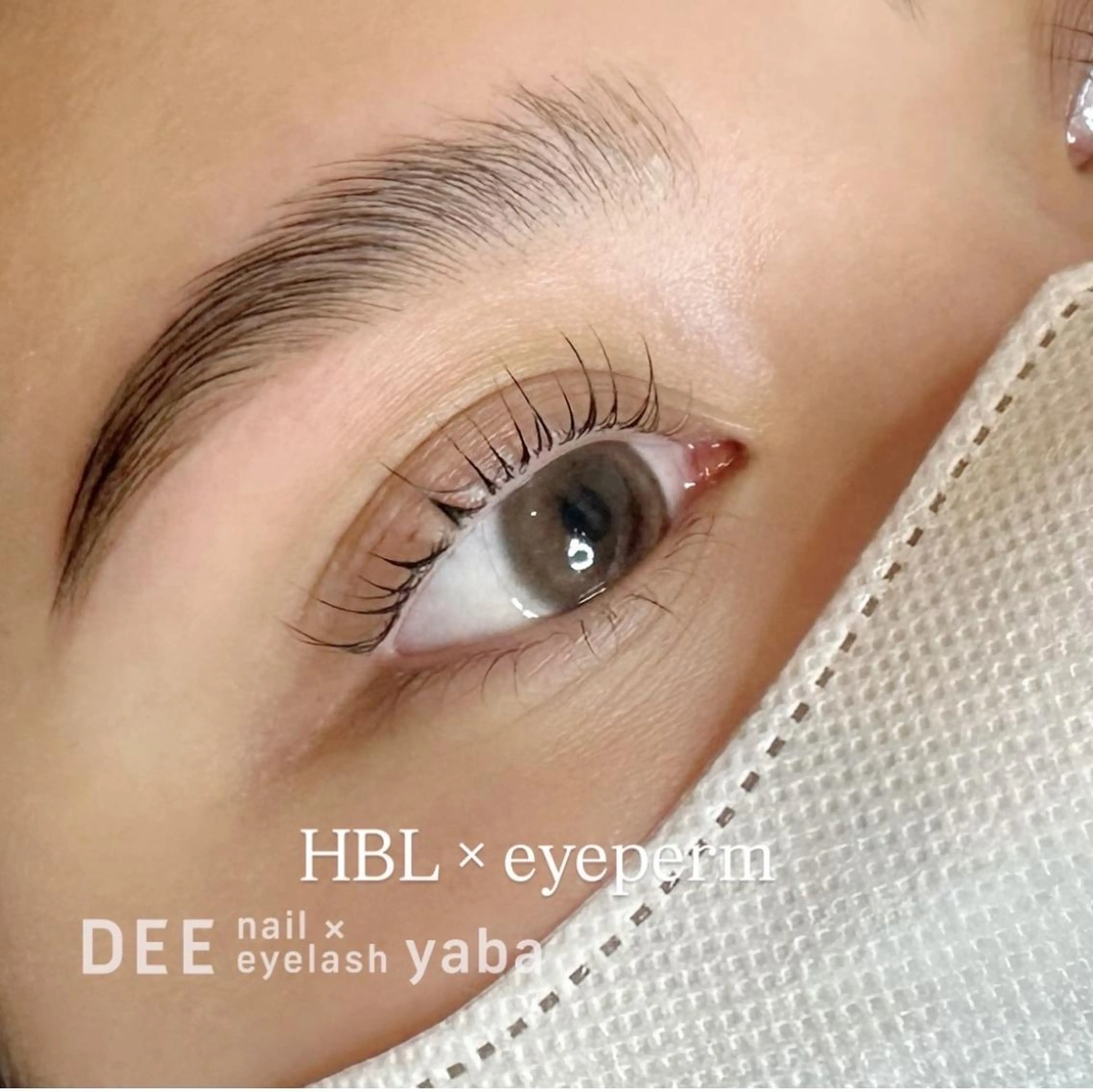 ハリウッドブロウリフト(ブロウリフト+WAX+眉メイク)練習モデル 60分 1100円※女性限定の写真