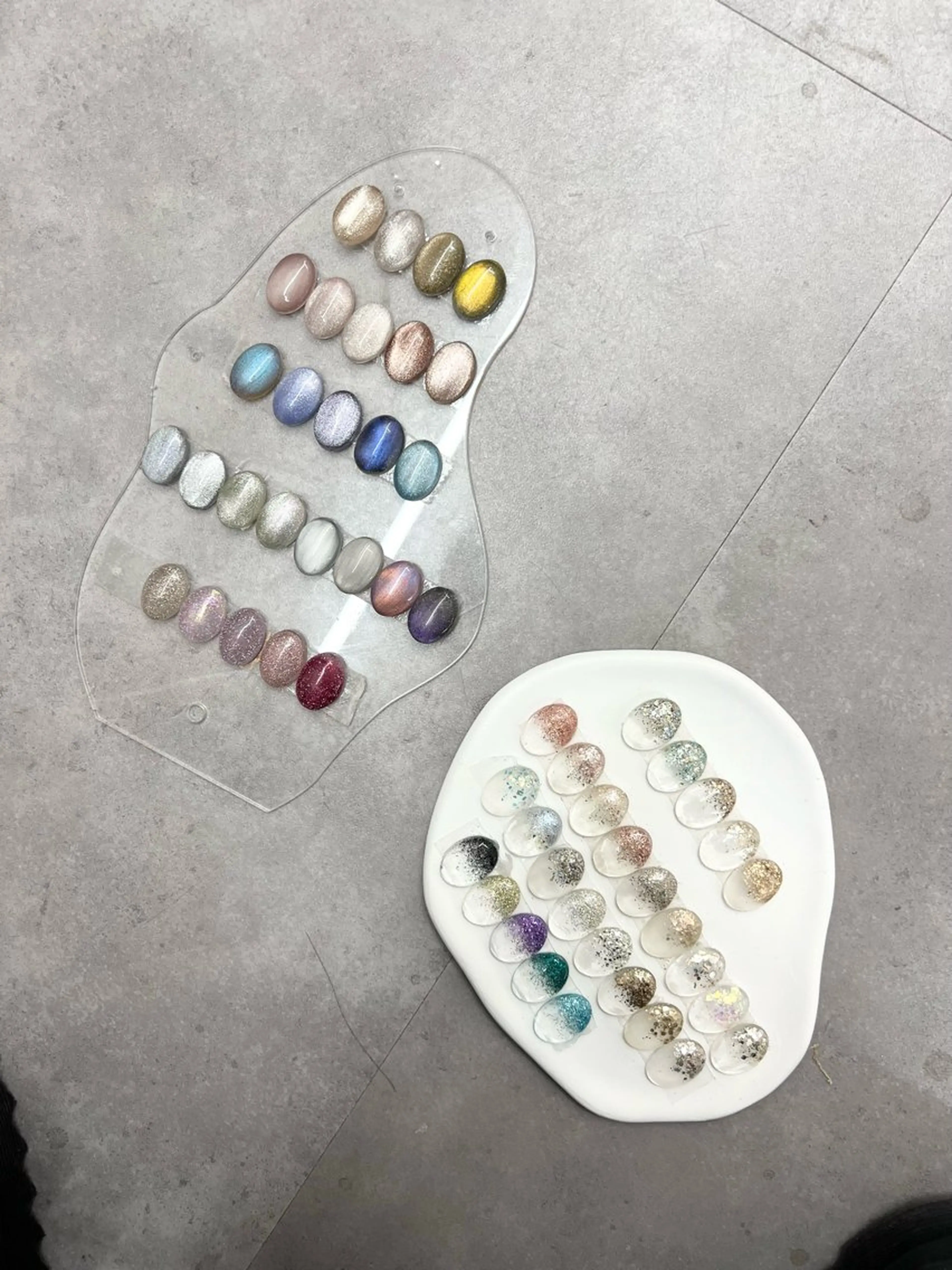 ネイル フラッシュネイル ジェルネイル グラデーション キラキラネイル ラメ(グリッター) ハンドネイル ハンドケア Bana_ Nailのネイルデザイン