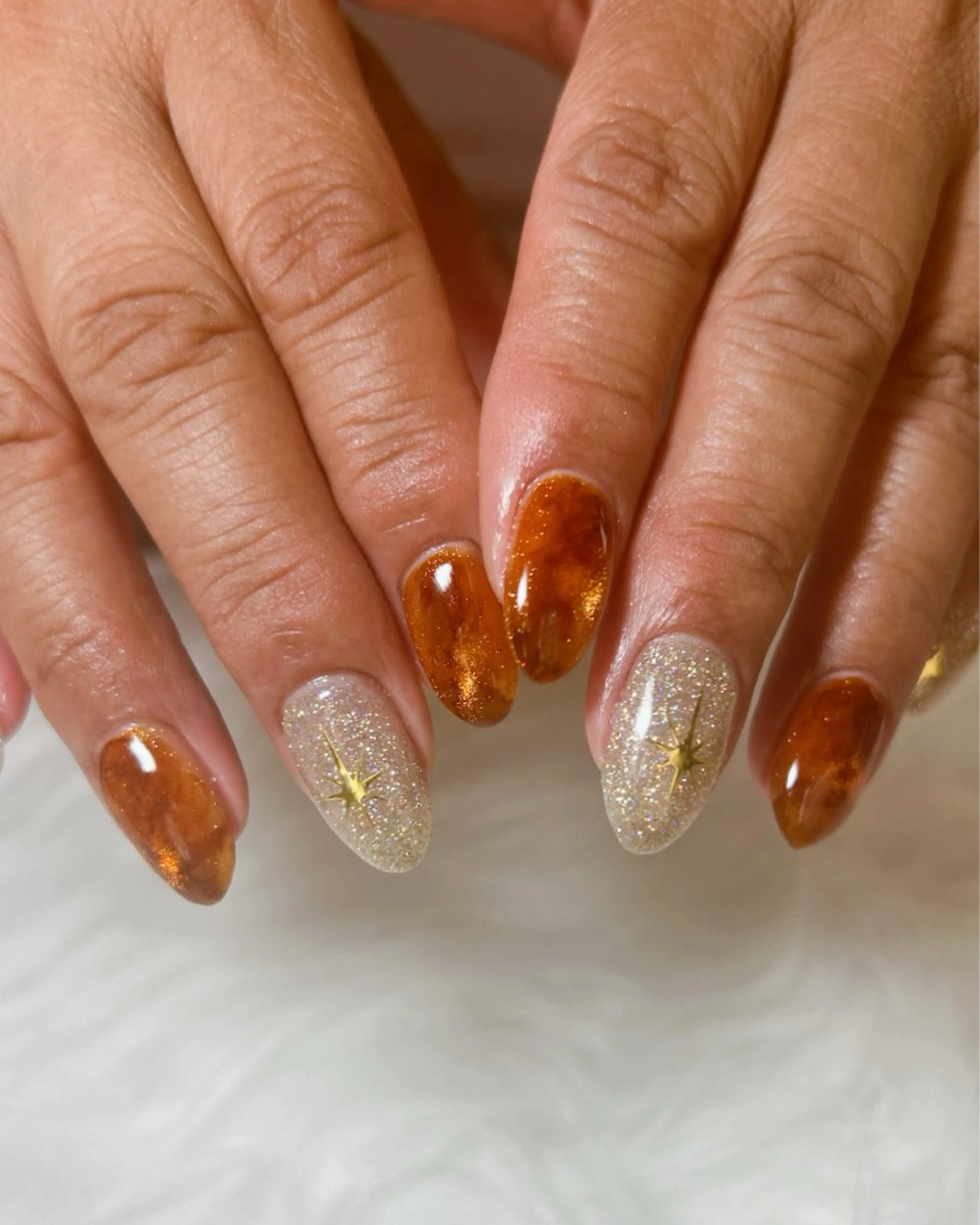 ネイル フットネイル グラデーション キラキラネイル 韓国ネイル マグネットネイル ハンドネイル 🎀大人nail /NOISMはな🎀のネイルデザイン