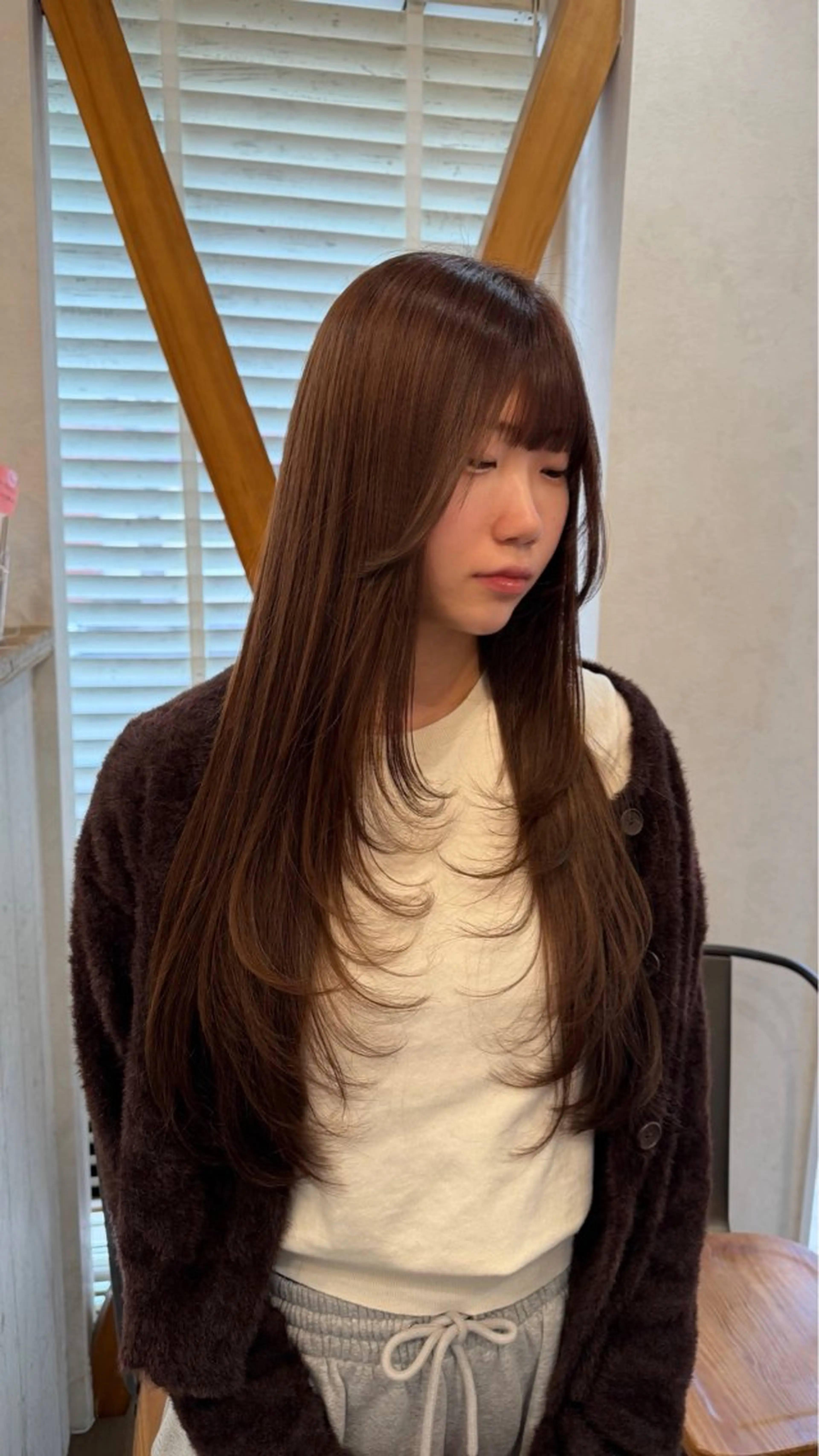 ロング レイヤーカット 松本 羅華のヘアスタイル