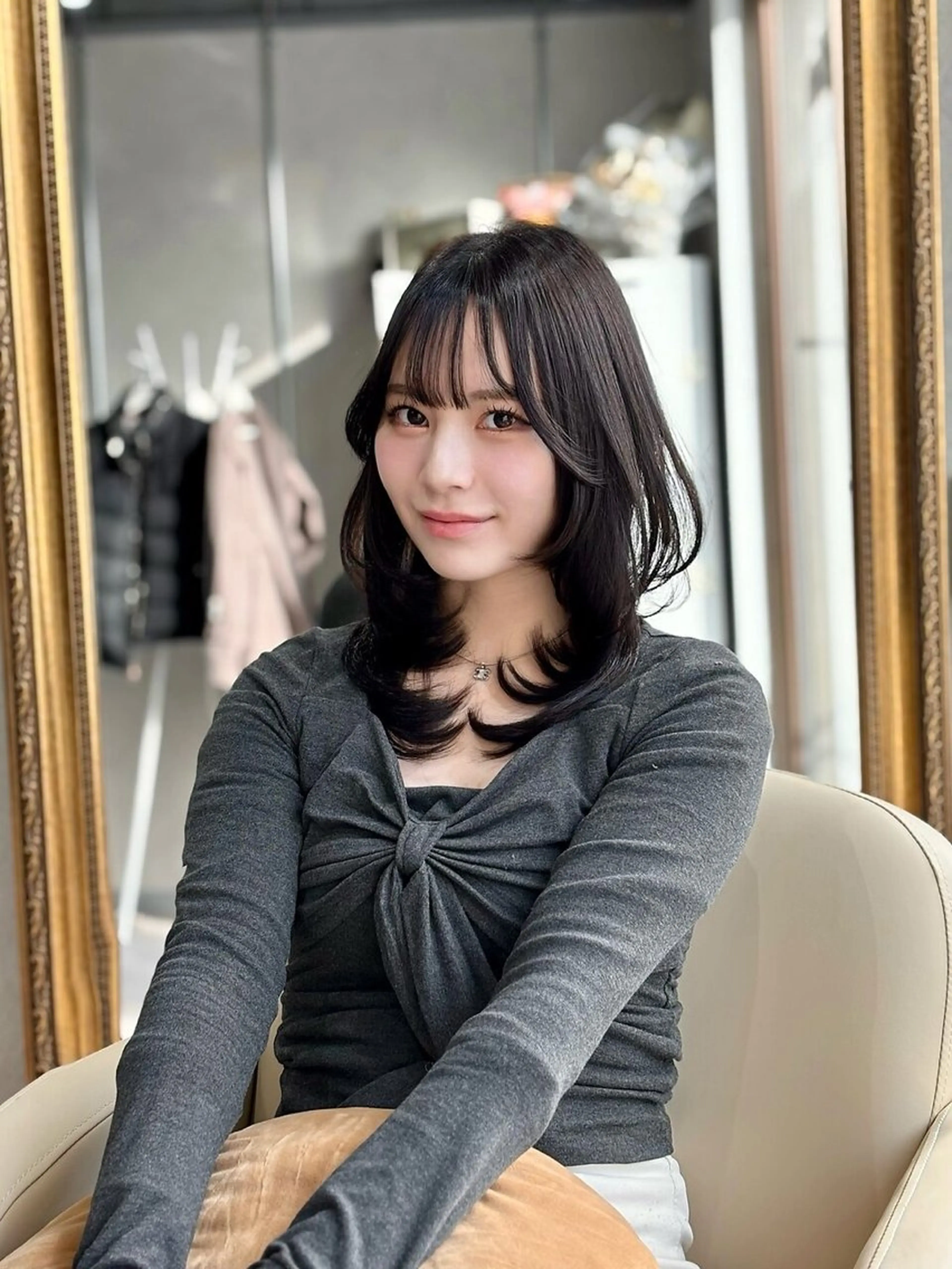 ミディアム カット トリートメント Maison髪質改善 レイヤー/三宮のヘアスタイル