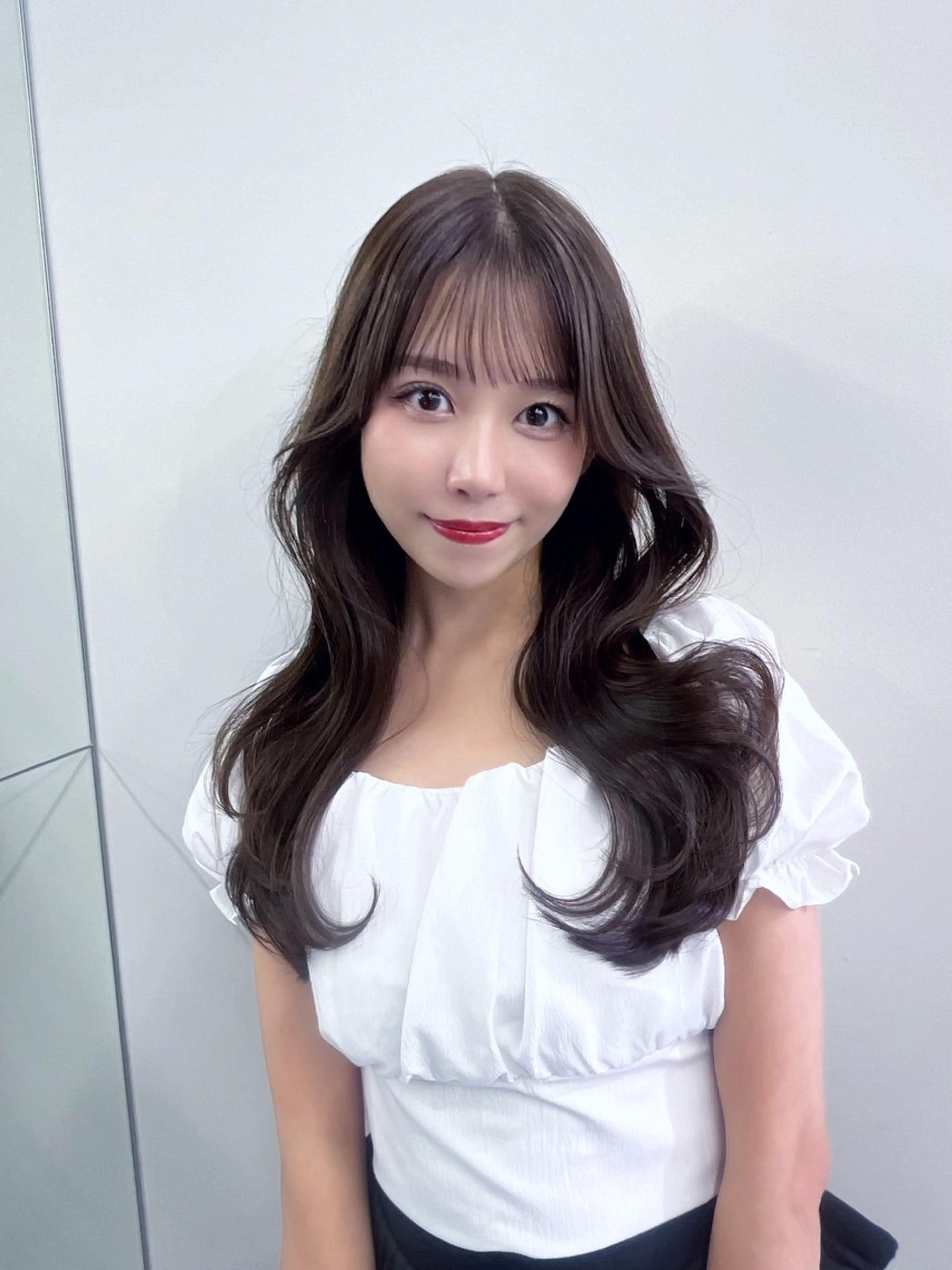 ロング カラー カット ヘアカラー トリートメント レイヤー/髪質改善 /透け感カラー/艶髪のヘアスタイル