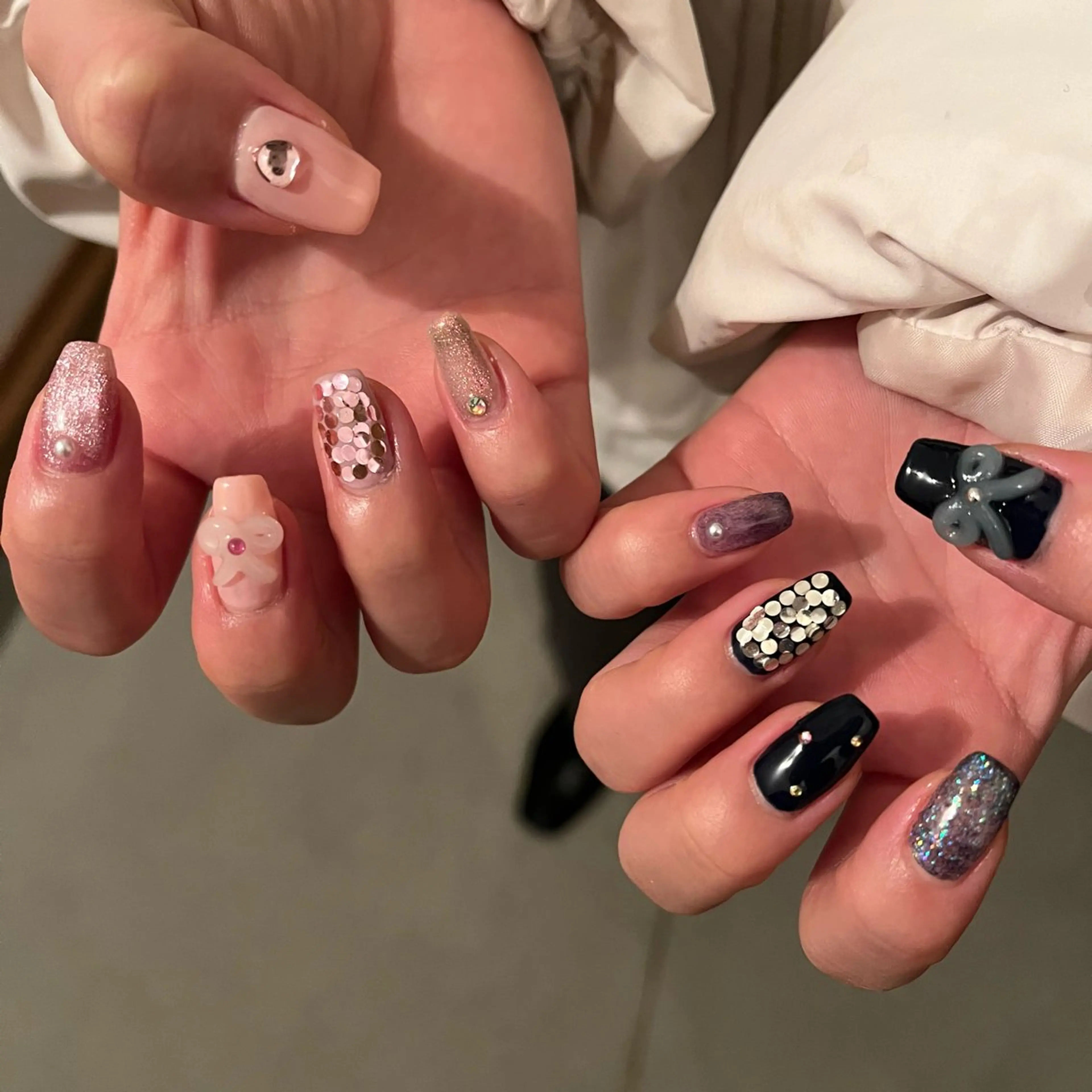 ネイル ネイビー ピンク K Aのネイルデザイン