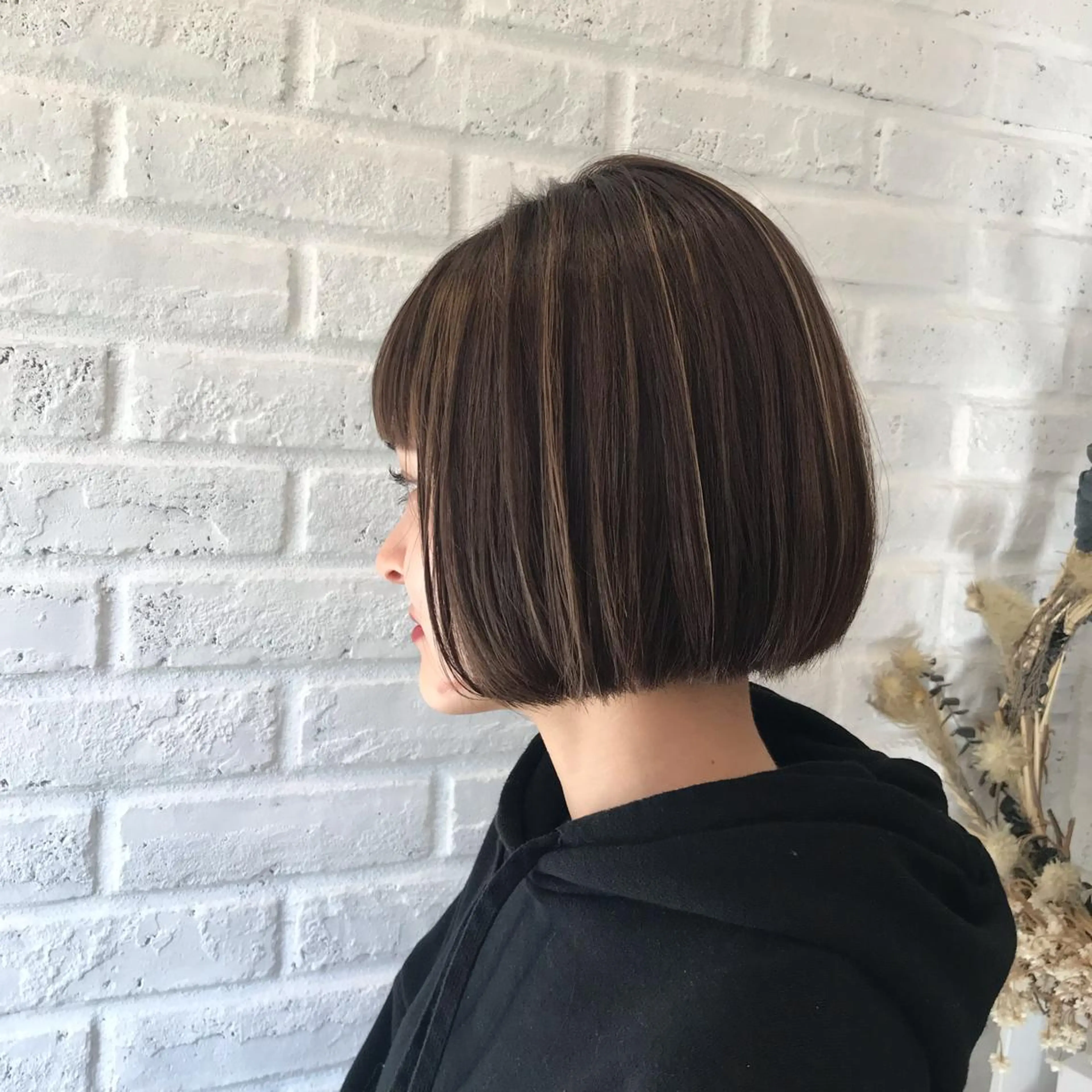 ショート カラー stylist店長 岡本真依のヘアスタイル