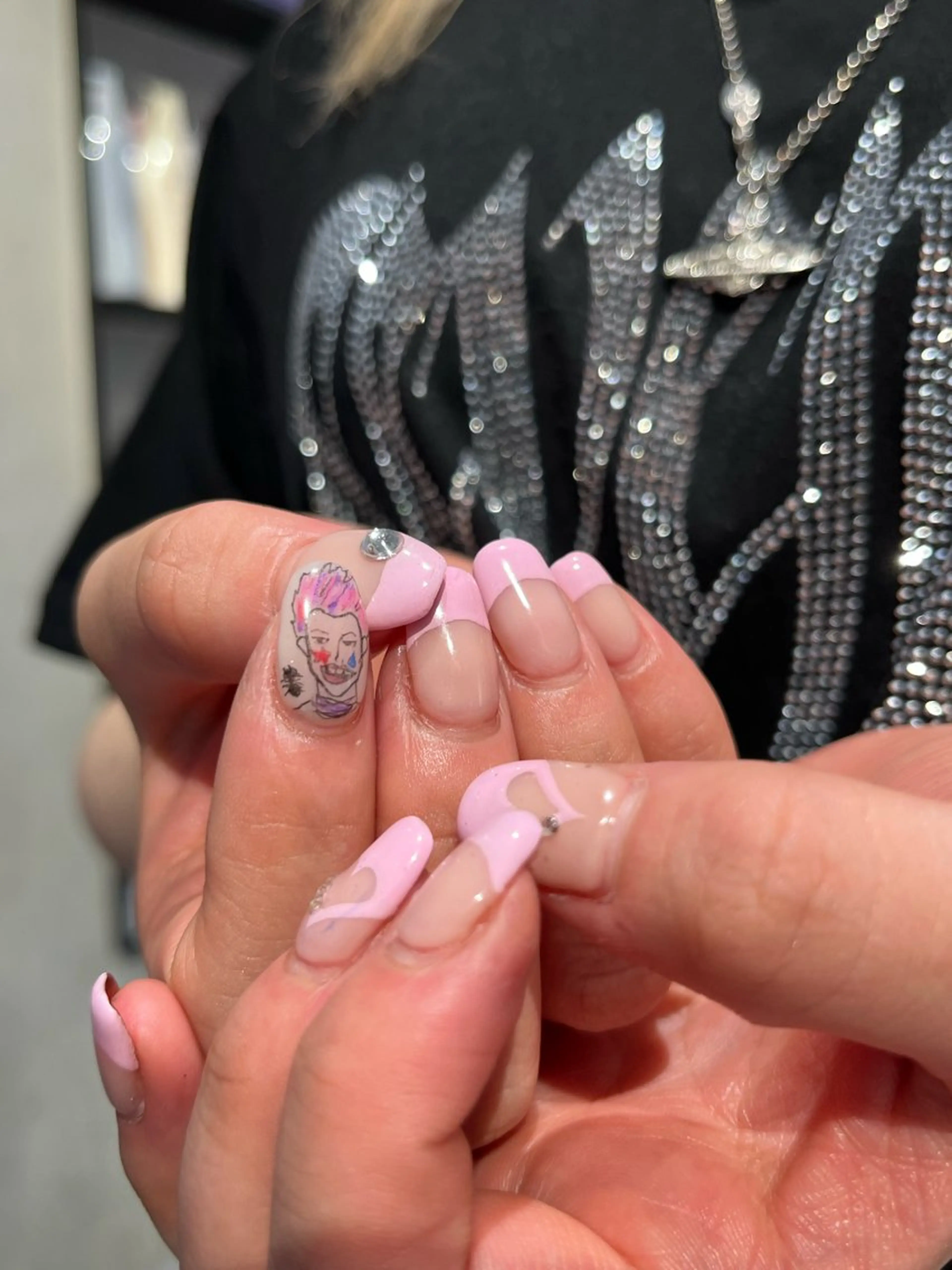 ショート カラー ネイル アートネイル ハイトーン特化 pepe🎀のヘアスタイル