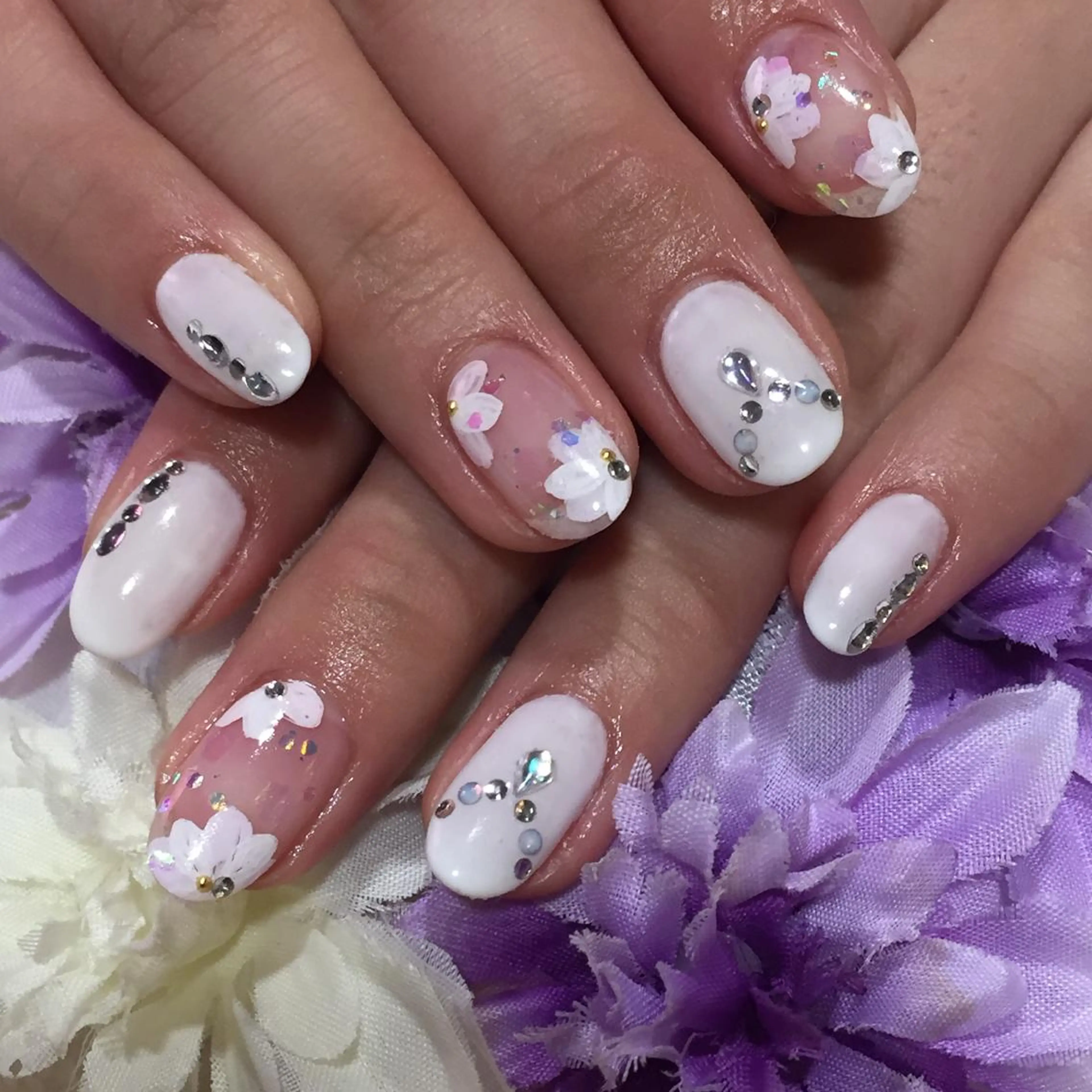 ネイル Sympa 𝓜iwako🐰ᩚのネイルデザイン